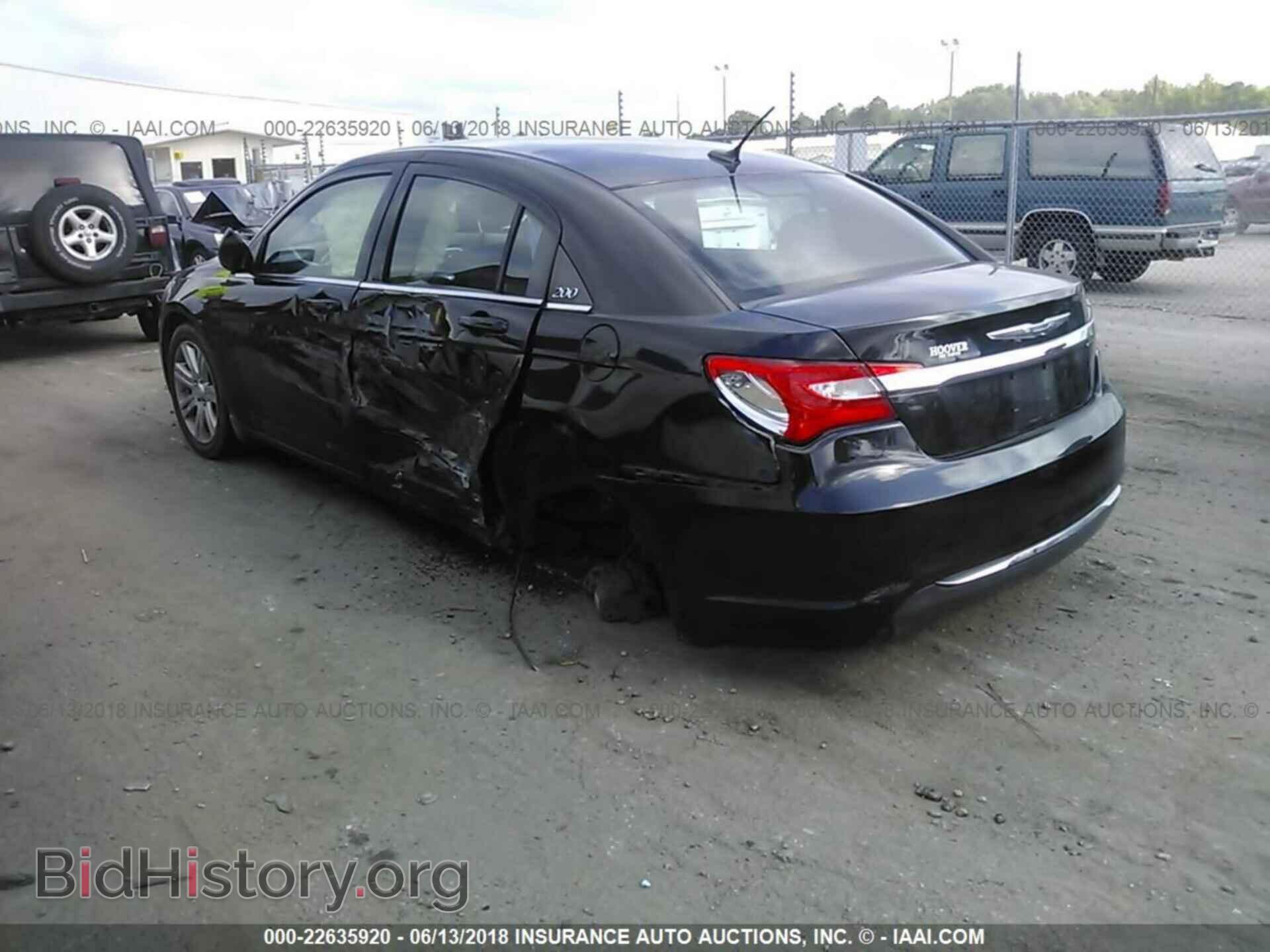 2012 Chrysler 200 - VIN: 1C3CCBAB5CN318546 - Фото 3