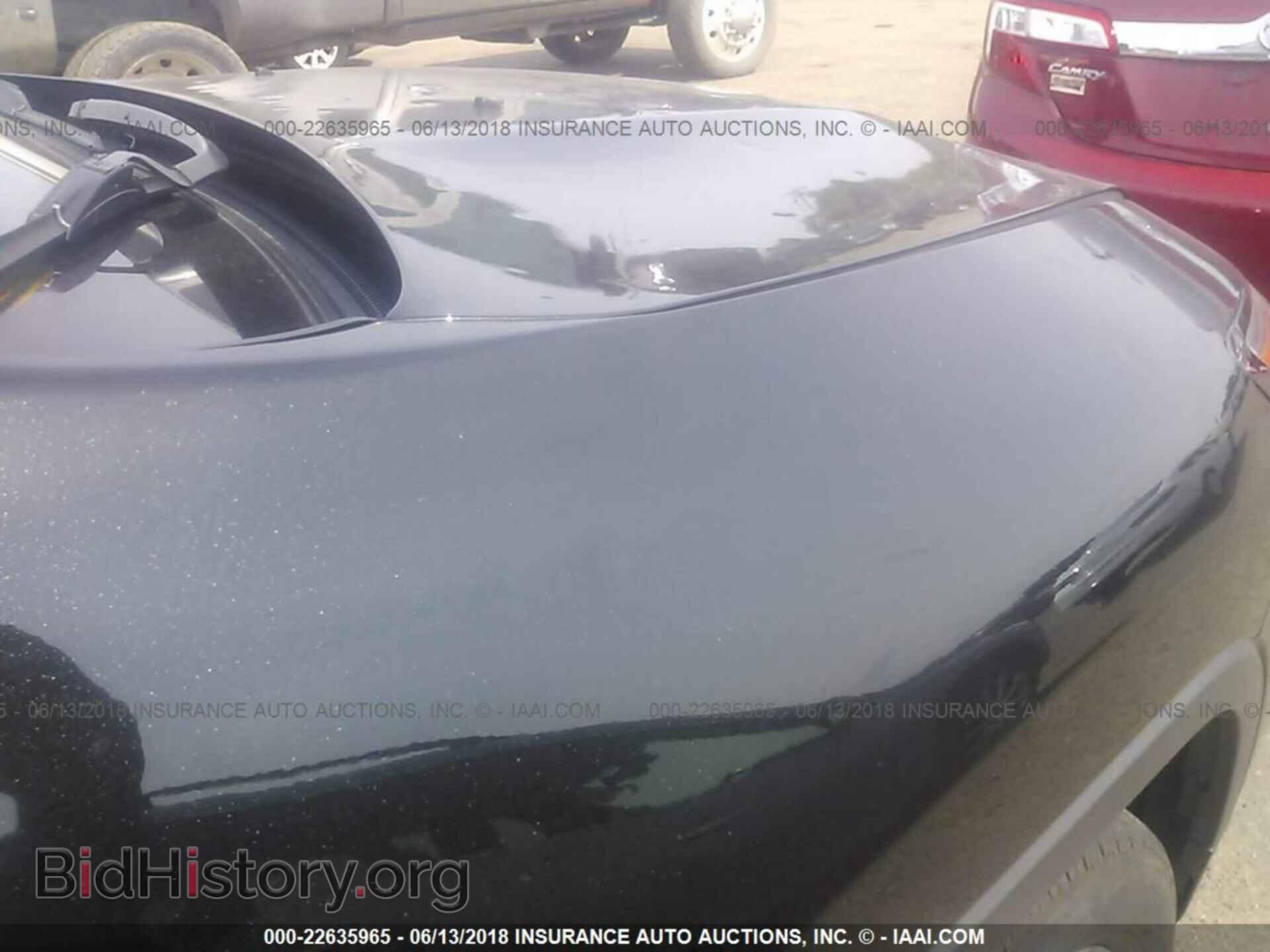 2015 Jeep Cherokee - VIN: 1C4PJLDS4FW700912 - Photo 6
