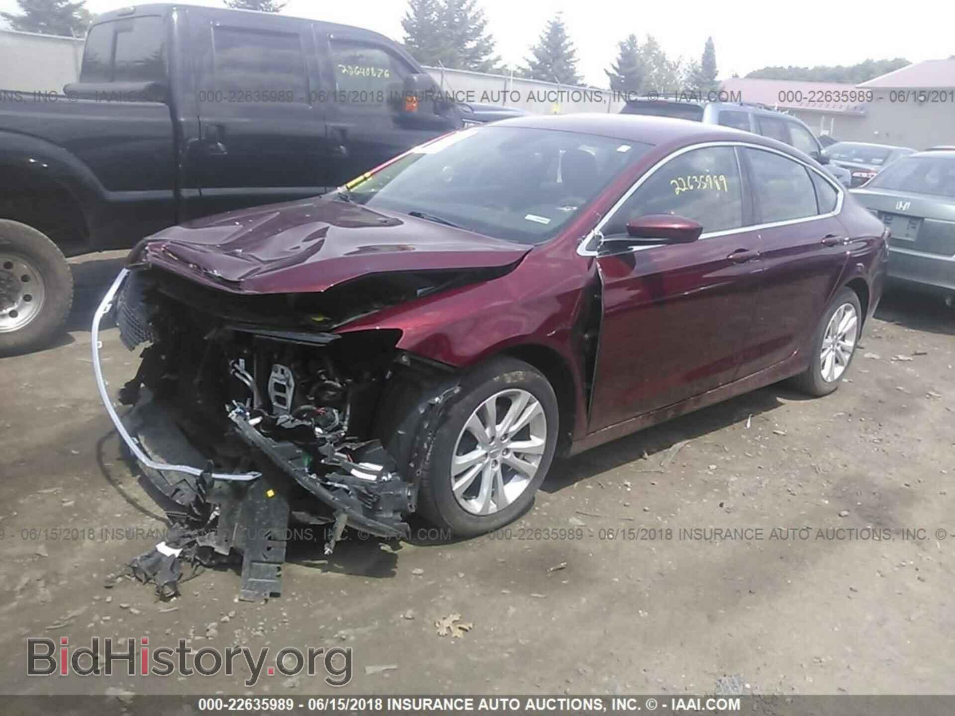 2015 Chrysler 200 - VIN: 1C3CCCAB5FN750094 - Photo 2