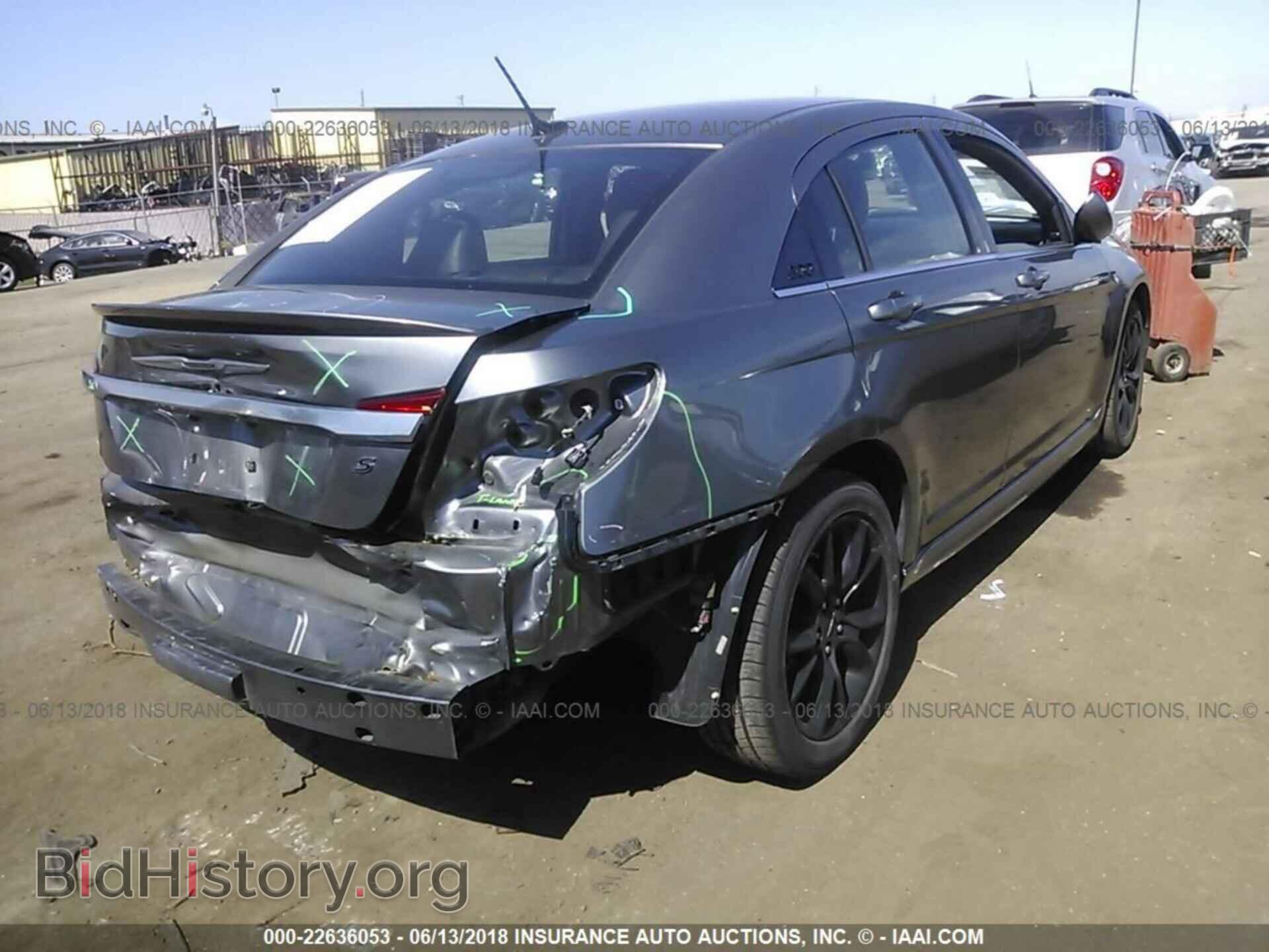 2013 Chrysler 200 - VIN: 1C3CCBCG1DN719702 - Фото 4