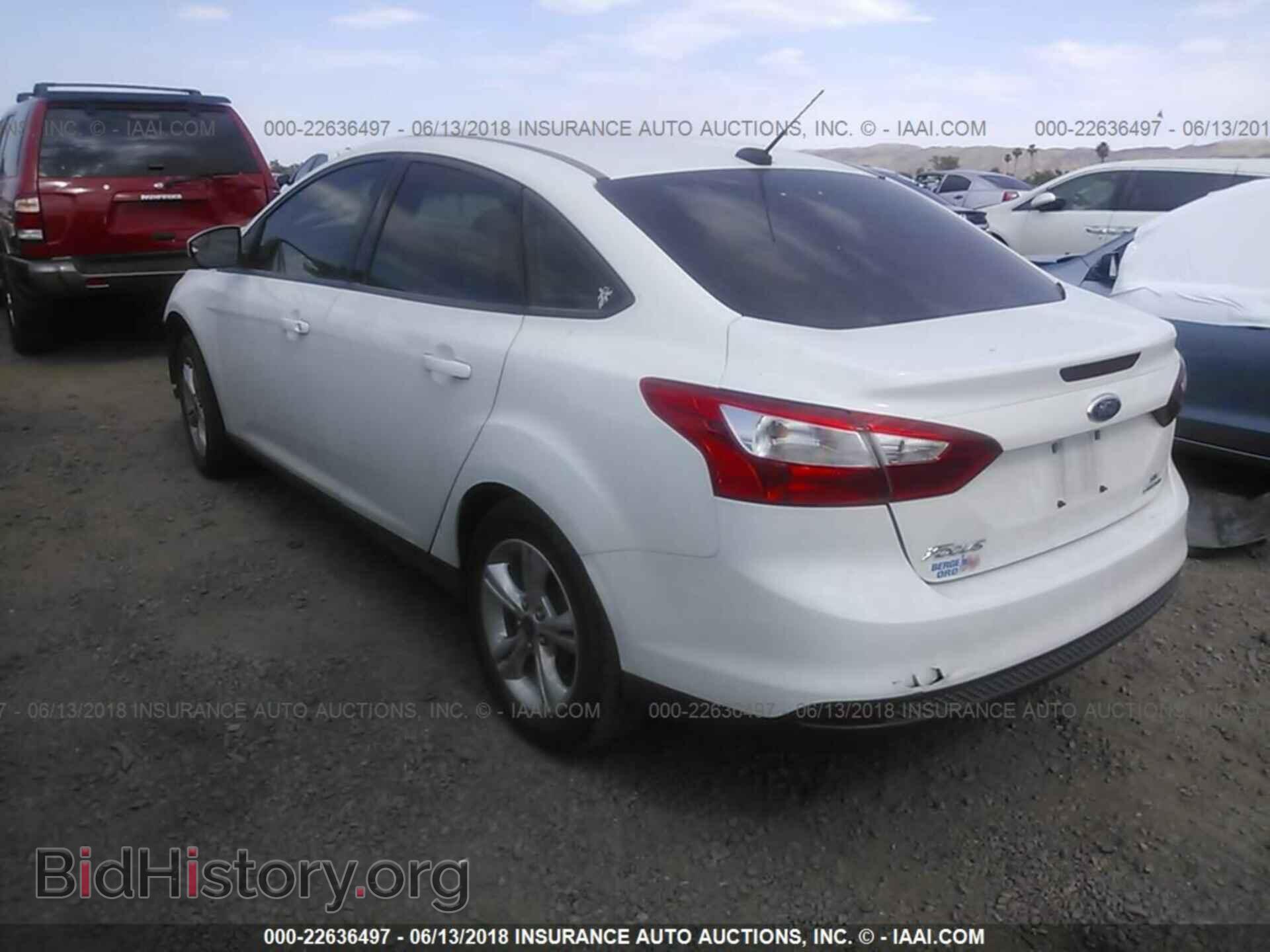2014 Ford Focus - VIN: 1FADP3F27EL374849 - Фото 3