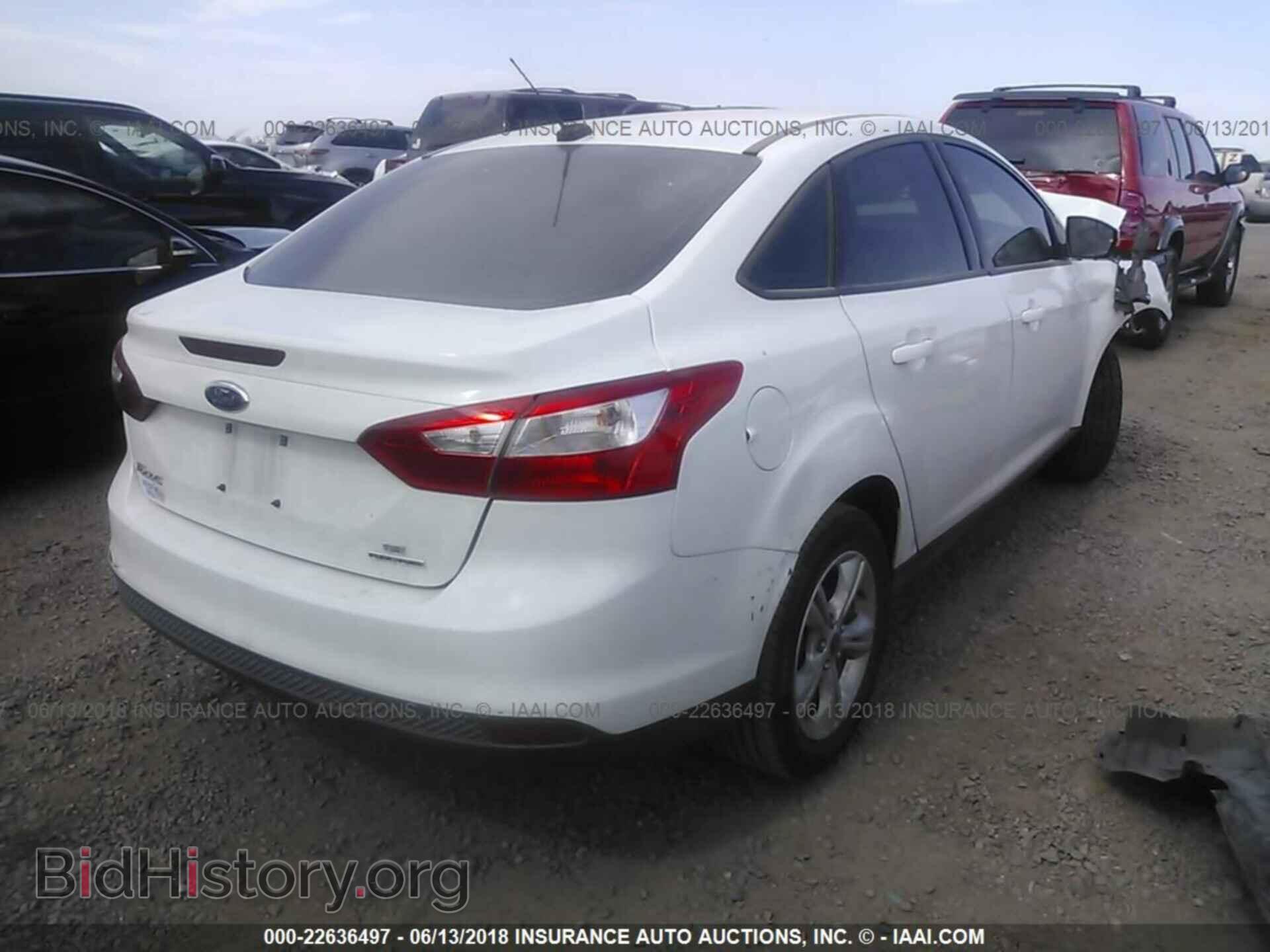 2014 Ford Focus - VIN: 1FADP3F27EL374849 - Фото 4