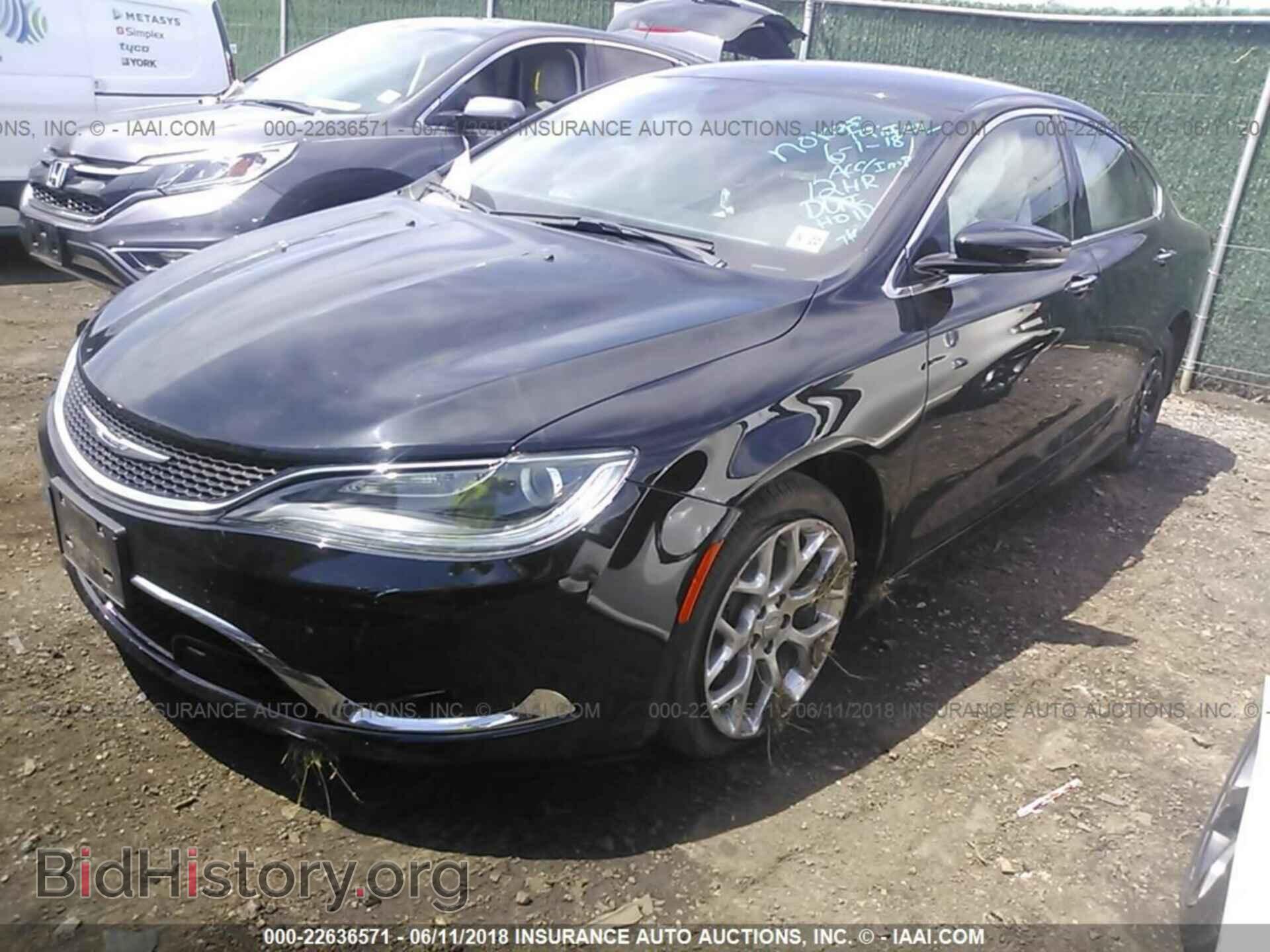 2016 Chrysler 200 - VIN: 1C3CCCEGXGN118361 - Photo 2