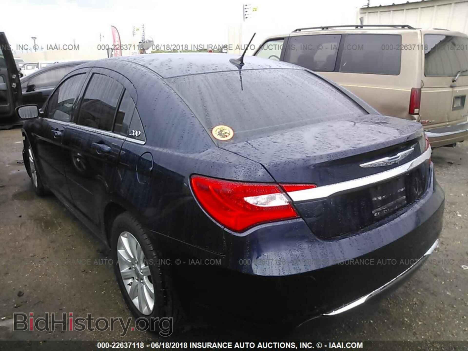2013 Chrysler 200 - VIN: 1C3CCBBB3DN714779 - Photo 3