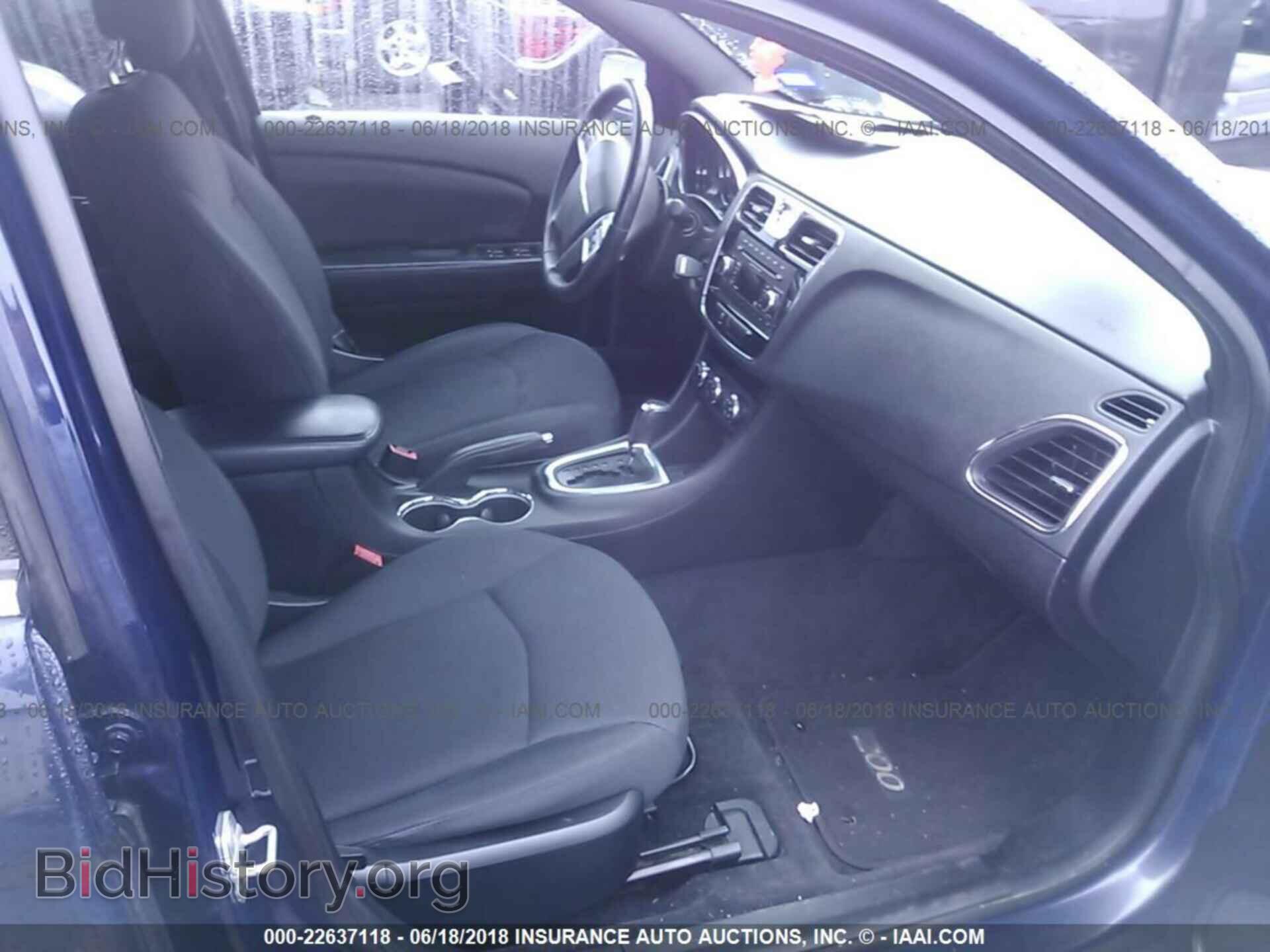 2013 Chrysler 200 - VIN: 1C3CCBBB3DN714779 - Photo 5