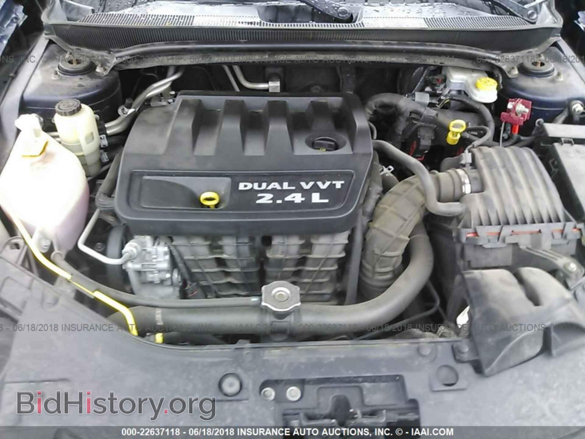 2013 Chrysler 200 - VIN: 1C3CCBBB3DN714779 - Photo 10