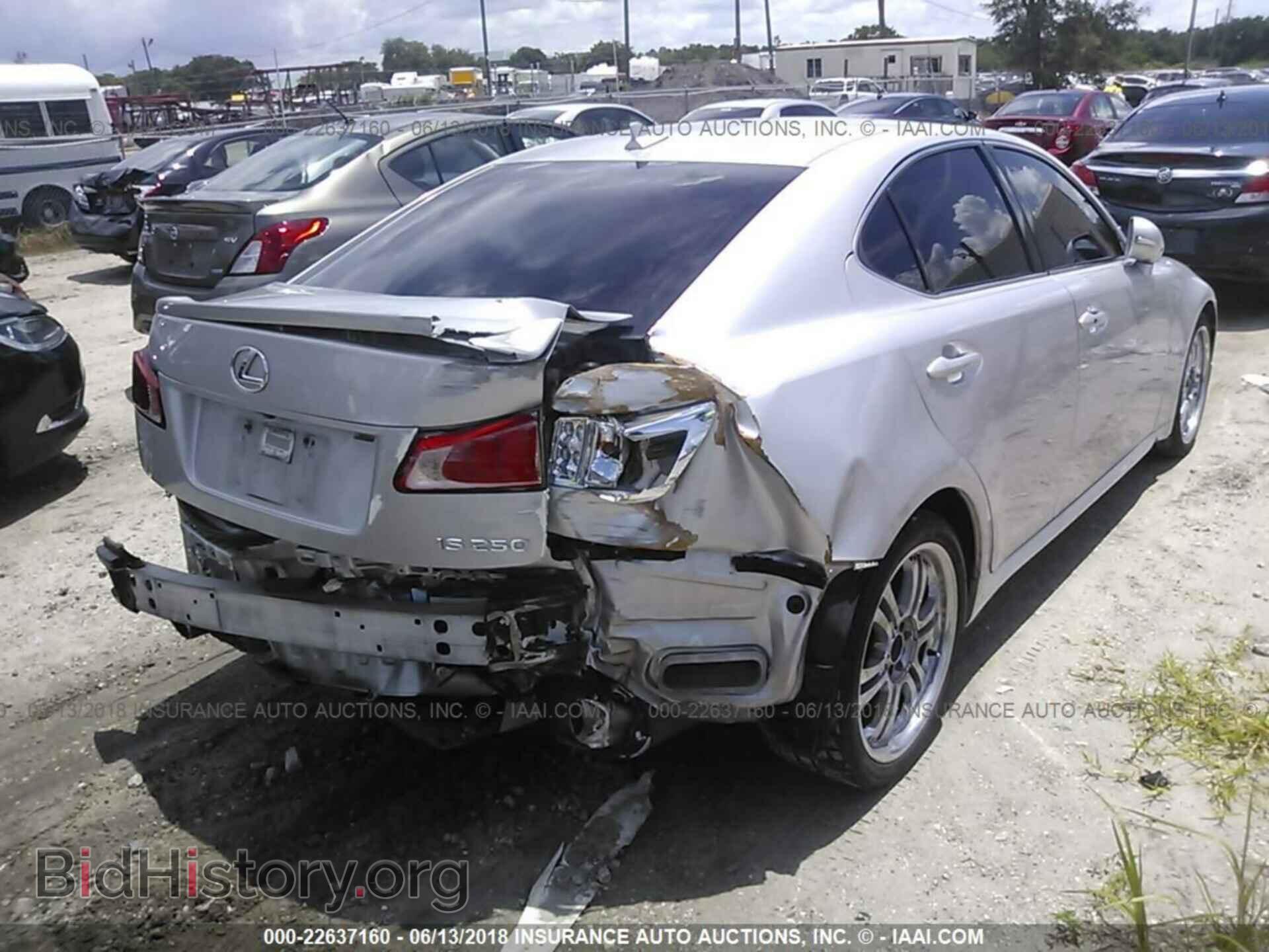 2011 Lexus Is - VIN: JTHBF5C21B5141682 - Фото 4