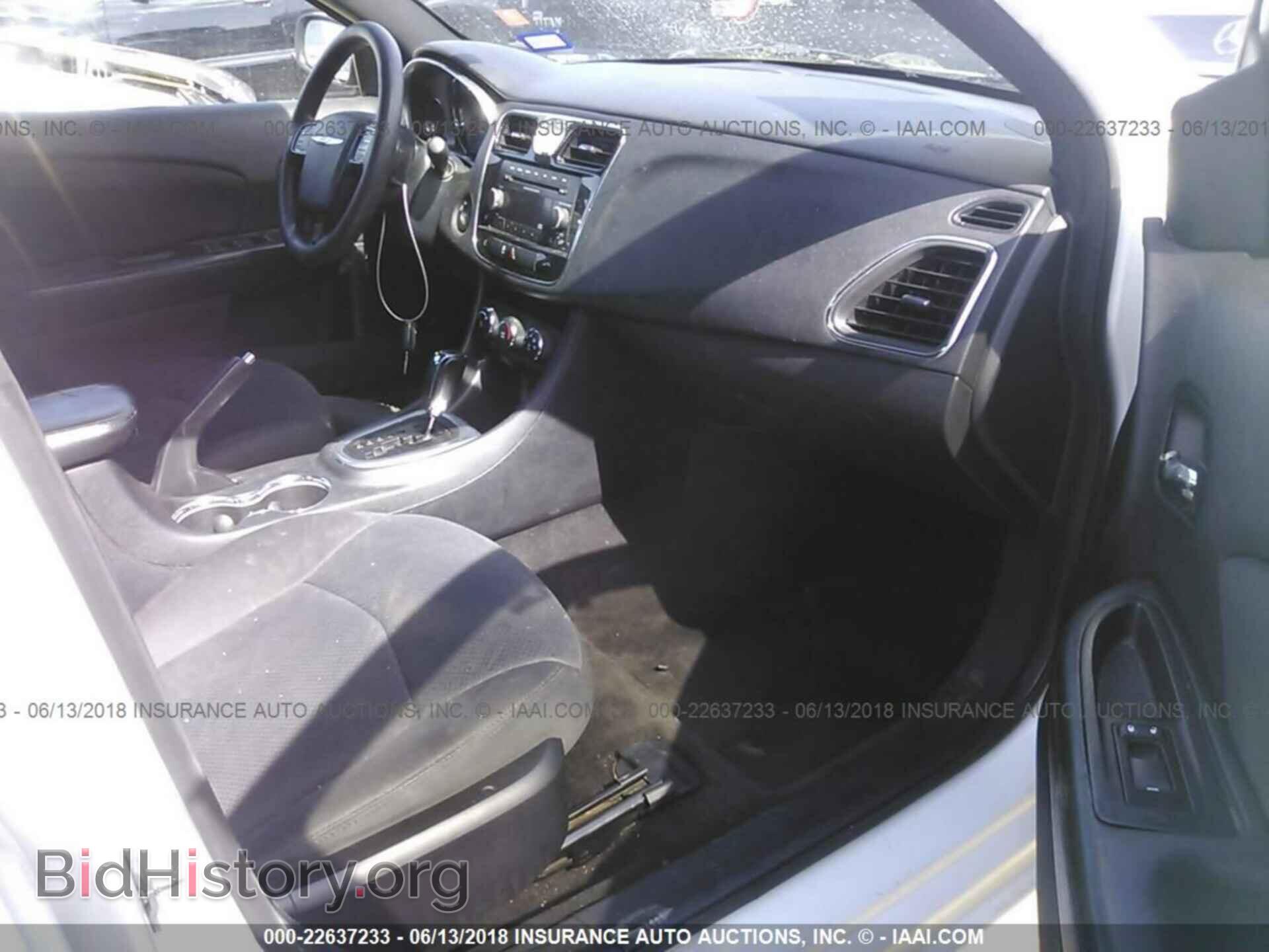 2012 Chrysler 200 - VIN: 1C3CCBAB5CN224036 - Фото 5