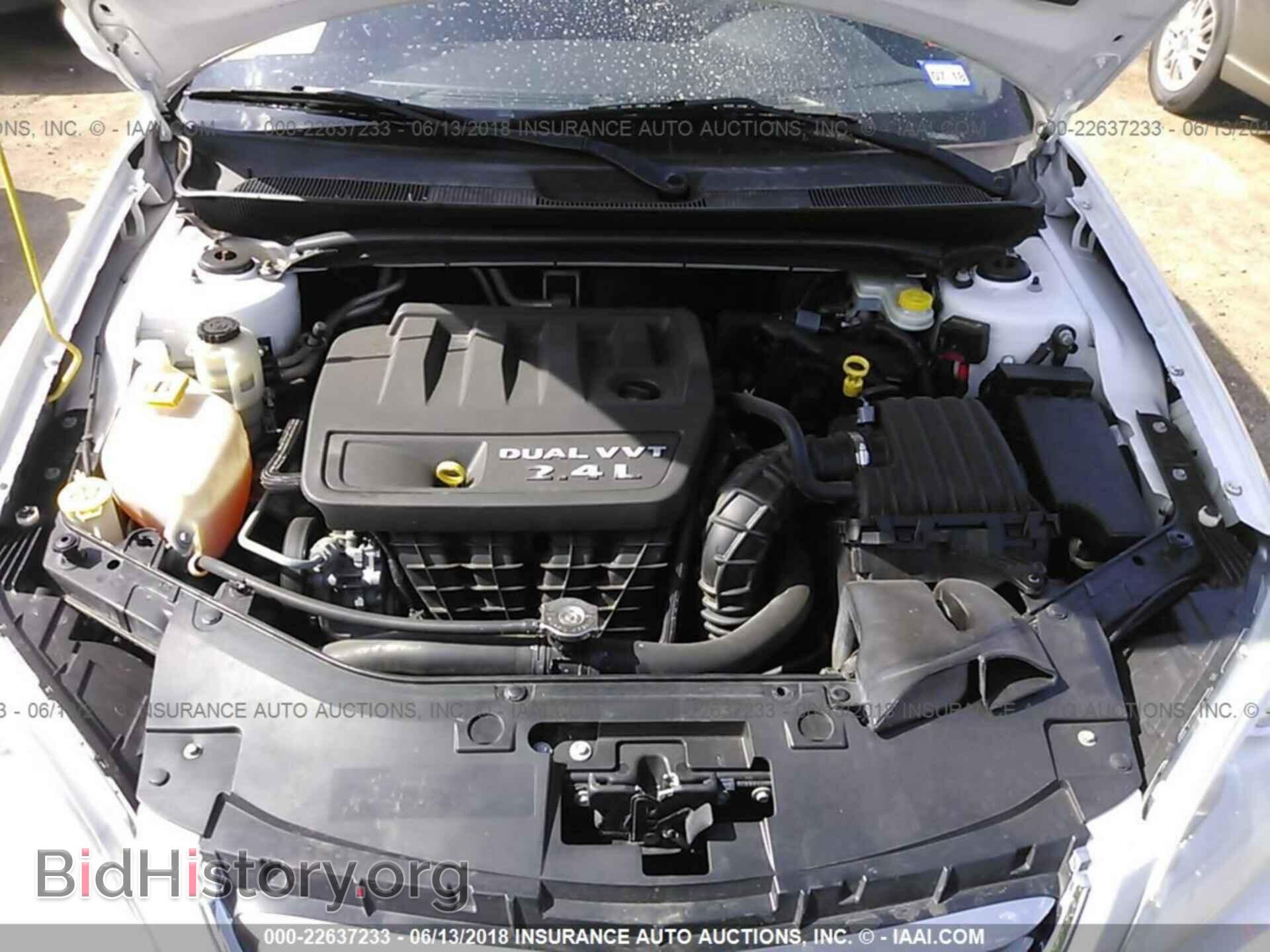 2012 Chrysler 200 - VIN: 1C3CCBAB5CN224036 - Фото 10