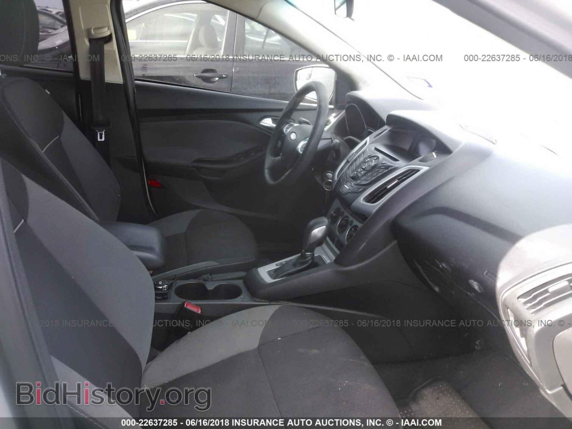 2012 Ford Focus - VIN: 1FAHP3F20CL194885 - Фото 5