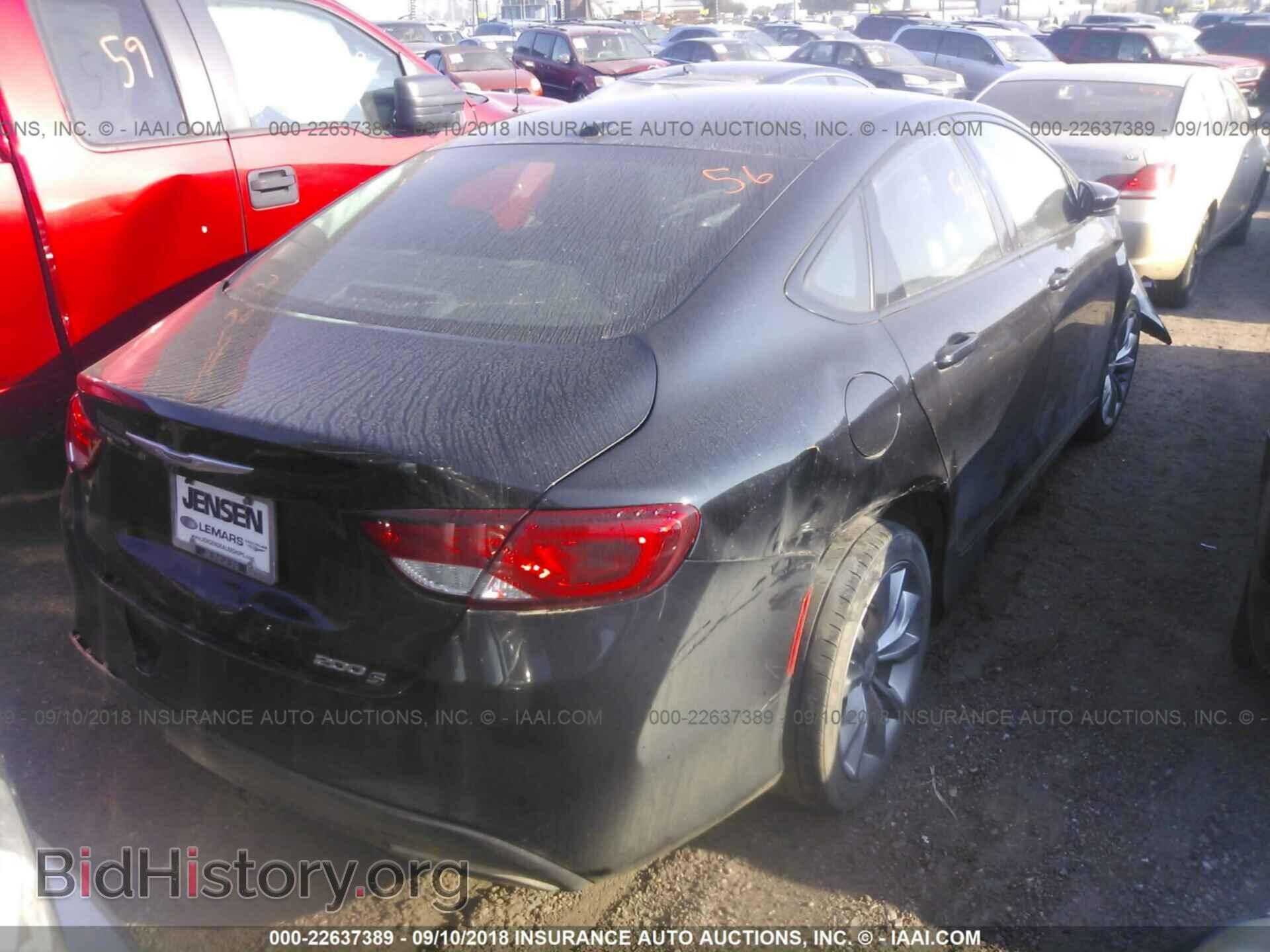 2015 Chrysler 200 - VIN: 1C3CCCBB3FN667536 - Фото 4