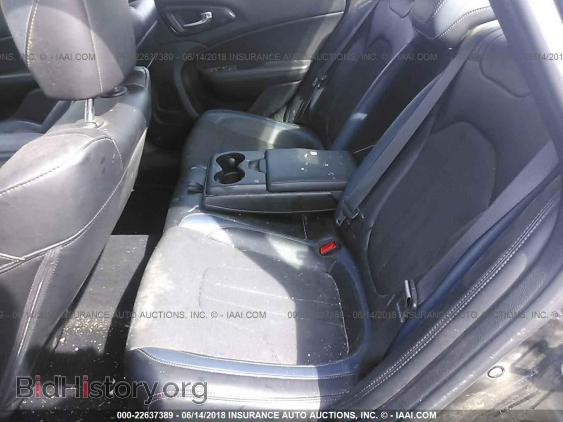 2015 Chrysler 200 - VIN: 1C3CCCBB3FN667536 - Фото 8