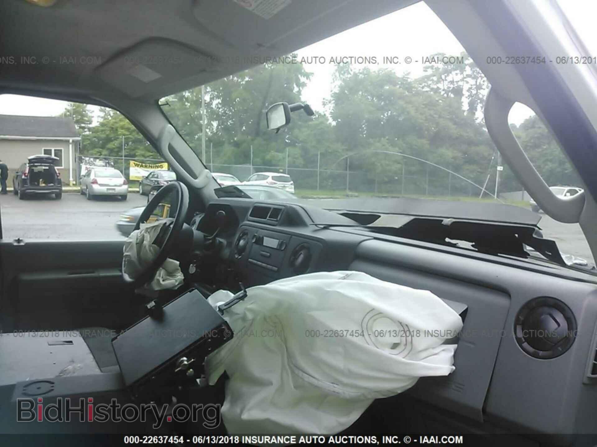 2012 Ford Econoline - VIN: 1FTNE1EW8CDA87248 - Photo 5