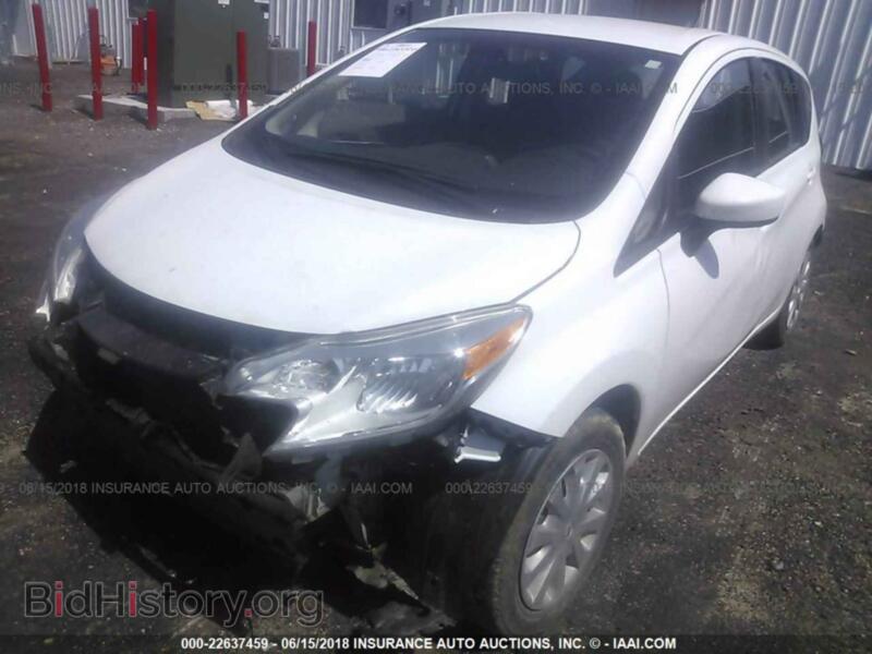 2016 Nissan VERSA NOTE (VIN 3N1CE2CP5GL407217) — фото 2 из 10