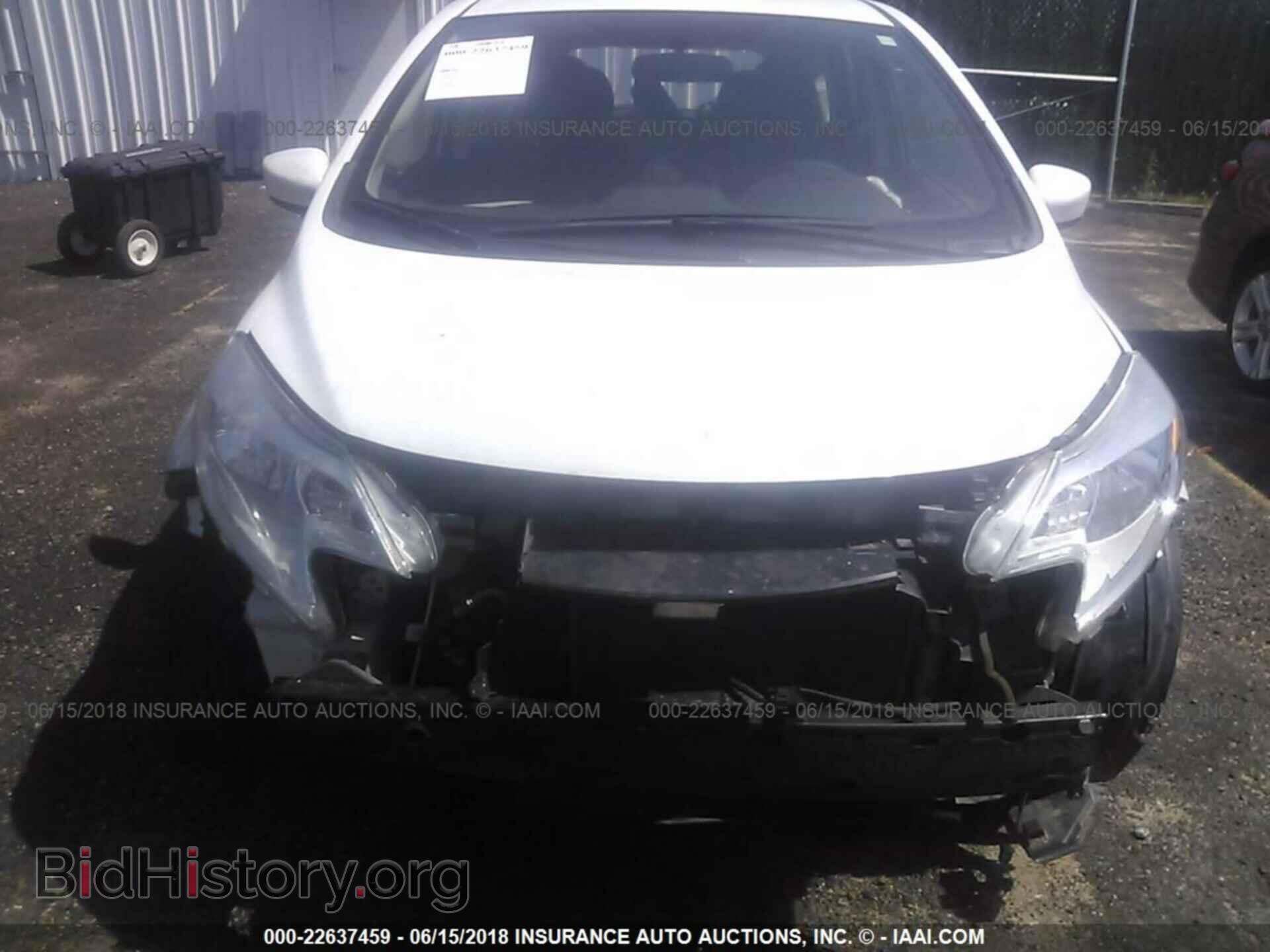 2016 Nissan Versa note - VIN: 3N1CE2CP5GL407217 - Photo 6