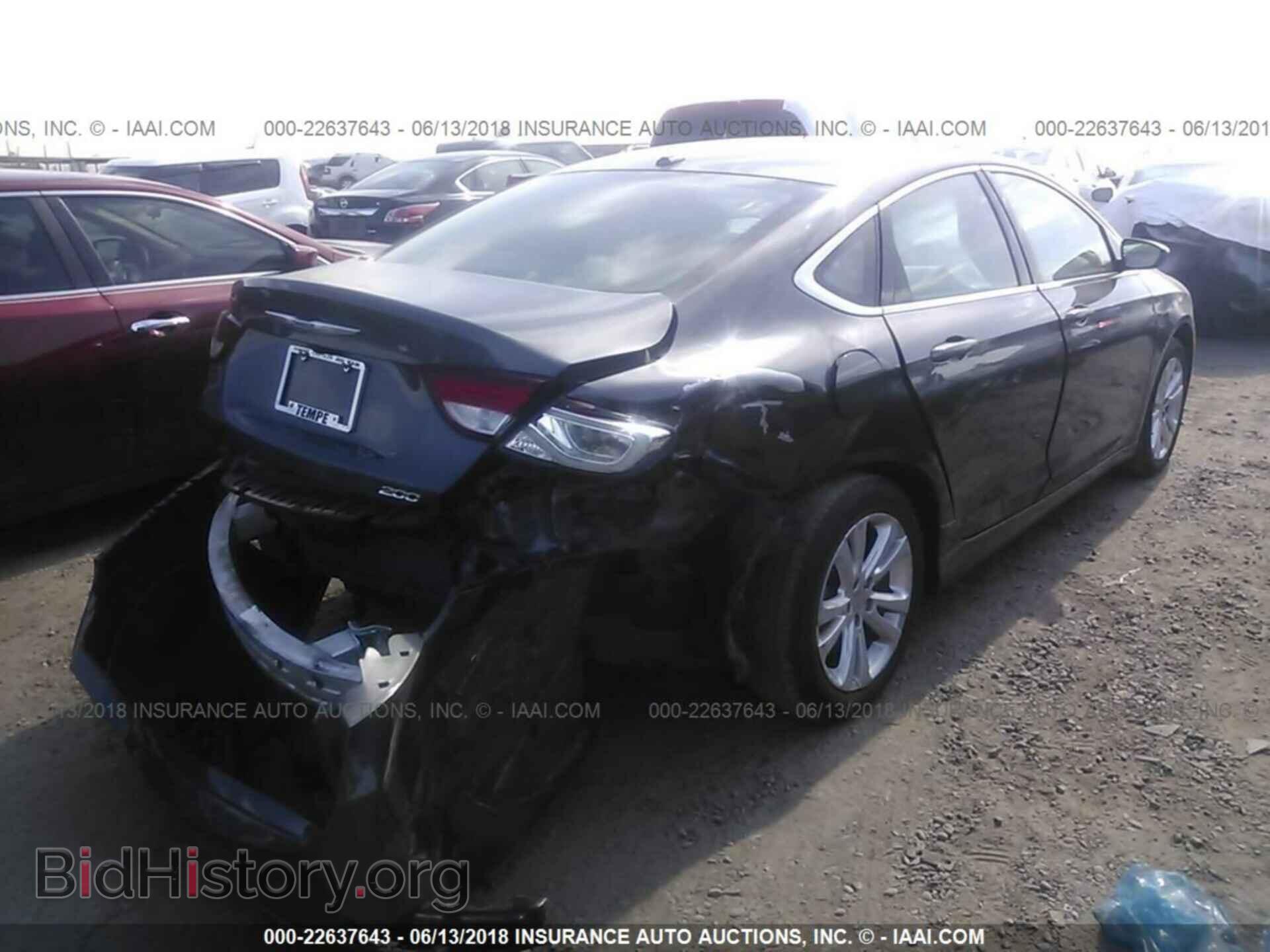 2015 Chrysler 200 - VIN: 1C3CCCAB9FN734660 - Photo 4