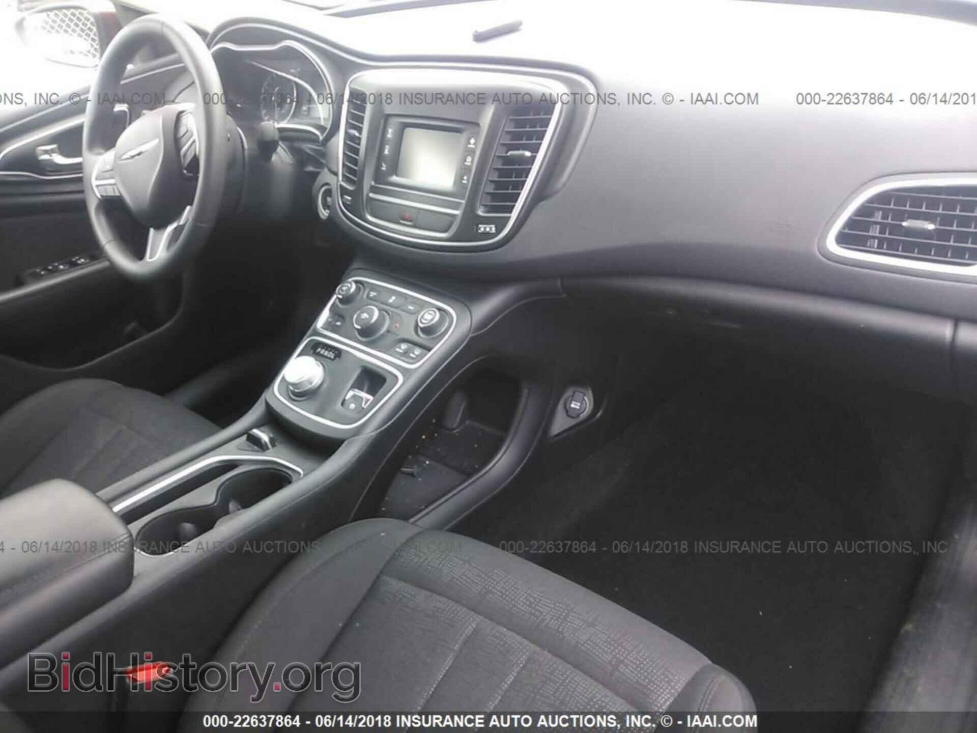 2016 Chrysler 200 - VIN: 1C3CCCAB4GN149955 - Photo 5