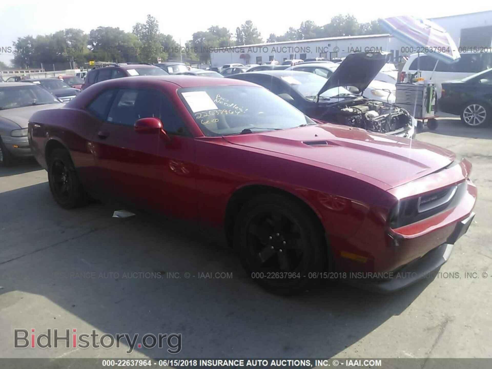 Photo 2C3CDYAG2CH144603 - Dodge Challenger 2012