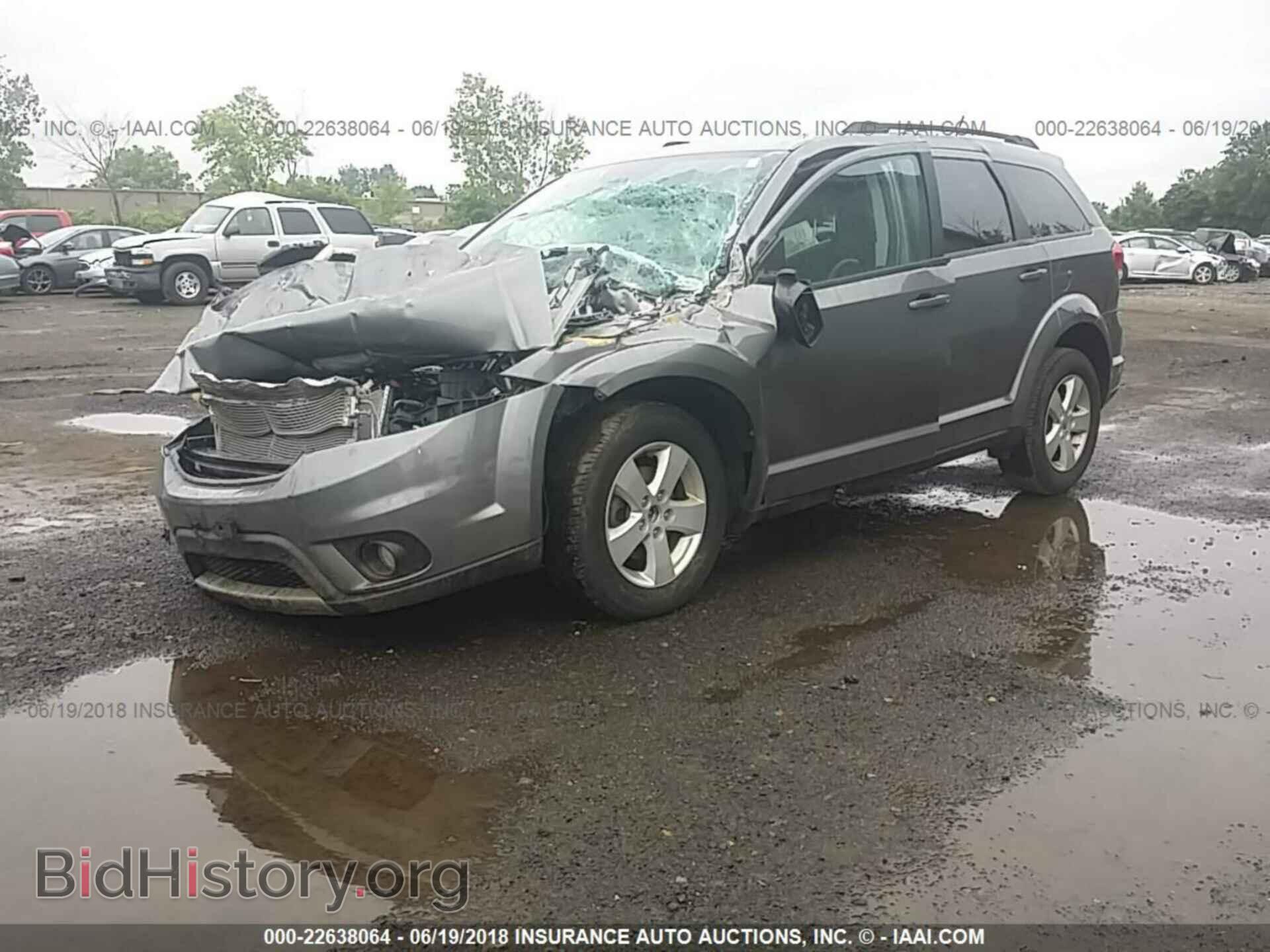 2012 Dodge Journey - VIN: 3C4PDCBG0CT307108 - Фото 2