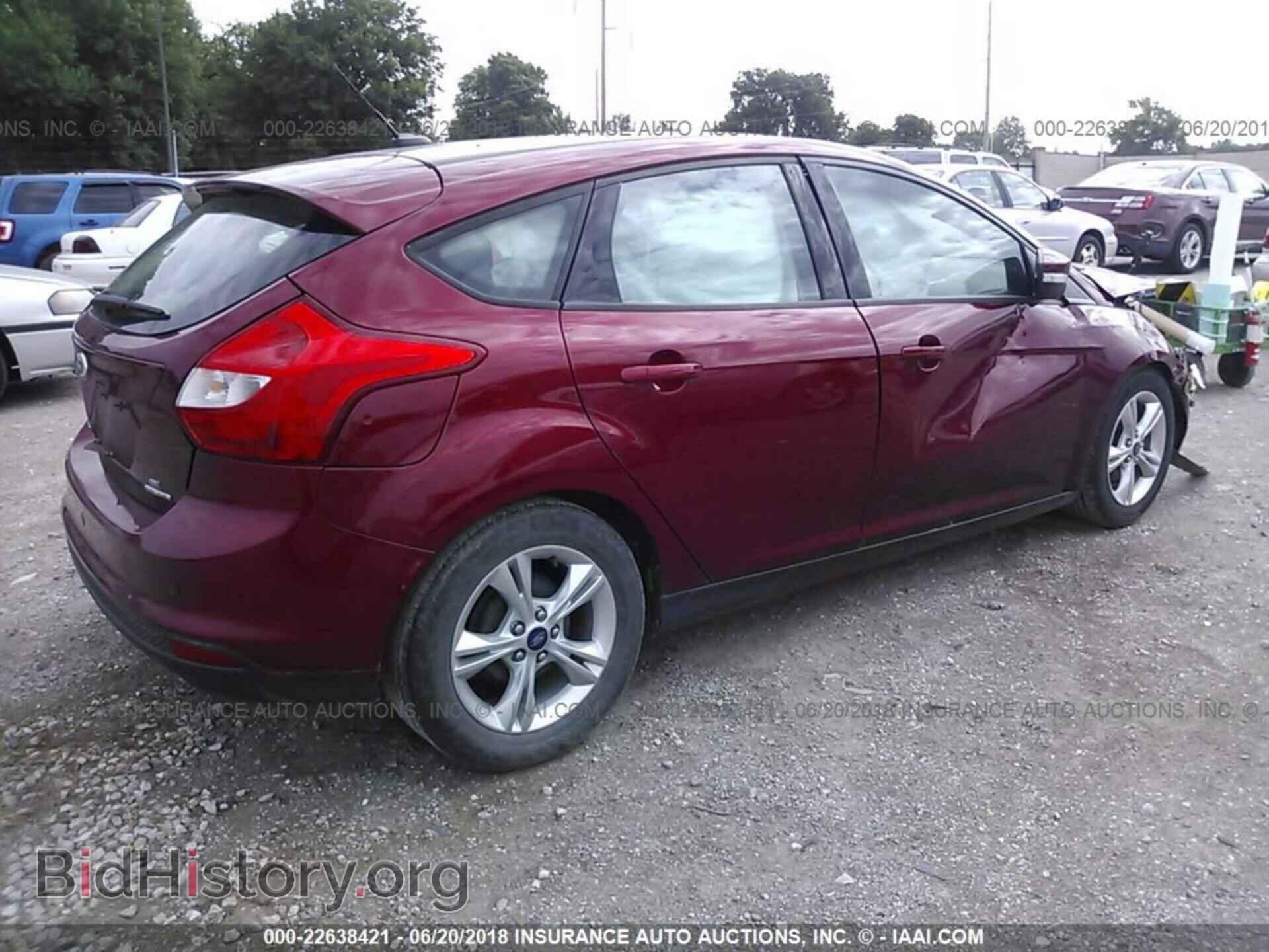 2014 Ford Focus - VIN: 1FADP3K28EL109671 - Photo 4