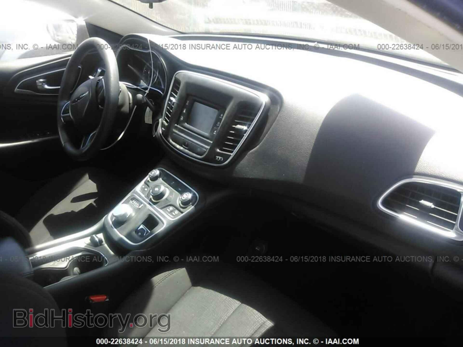 2016 Chrysler 200 - VIN: 1C3CCCAB3GN123430 - Фото 5