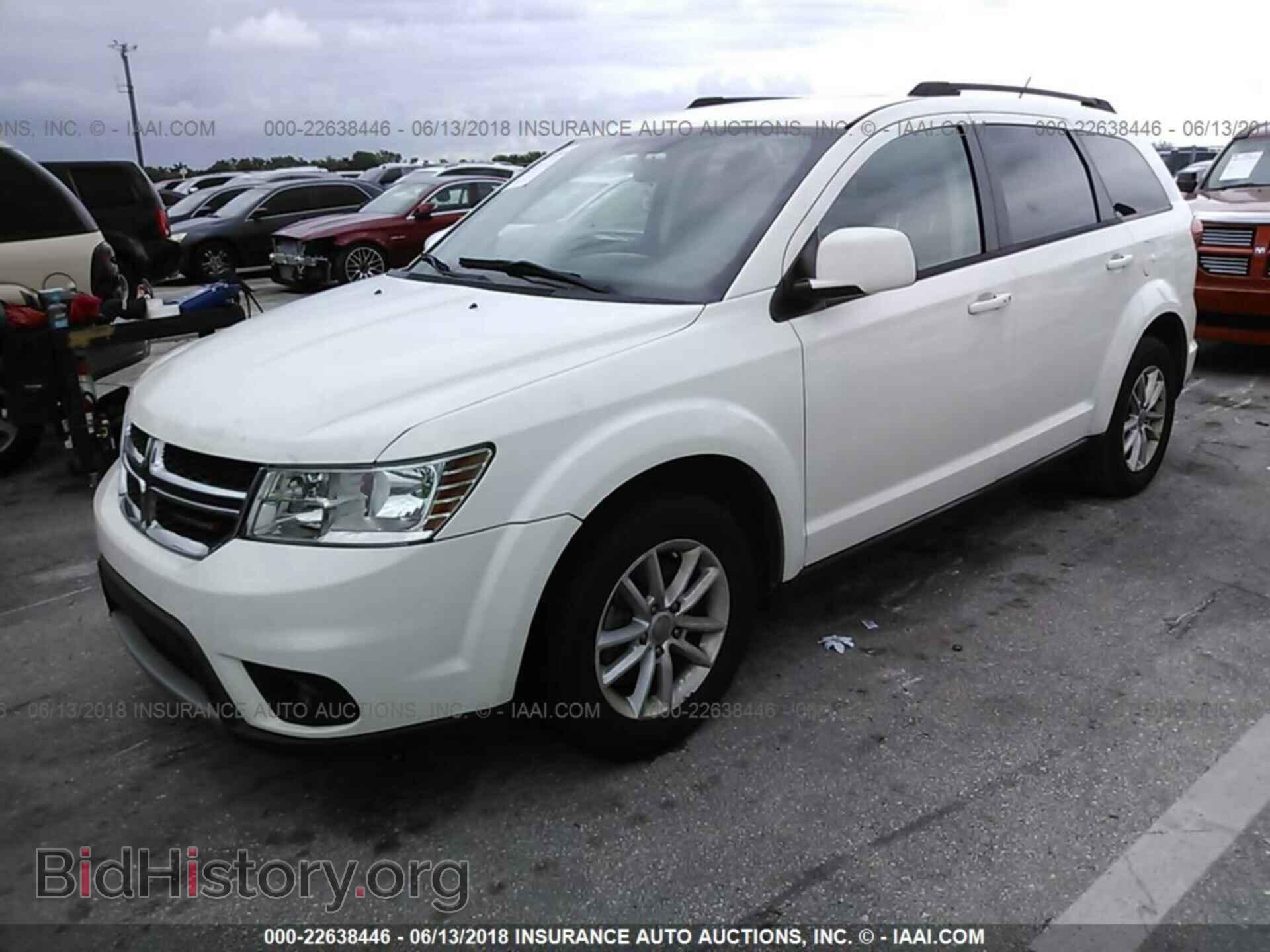2014 Dodge Journey - VIN: 3C4PDCBG4ET210903 - Фото 2