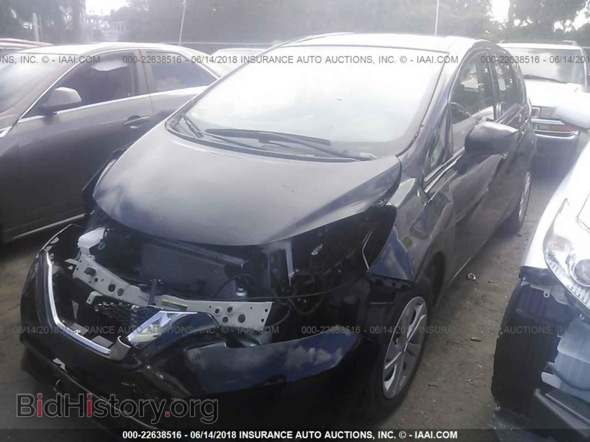 2017 Nissan Versa note - VIN: 3N1CE2CP5HL360000 - Фото 2