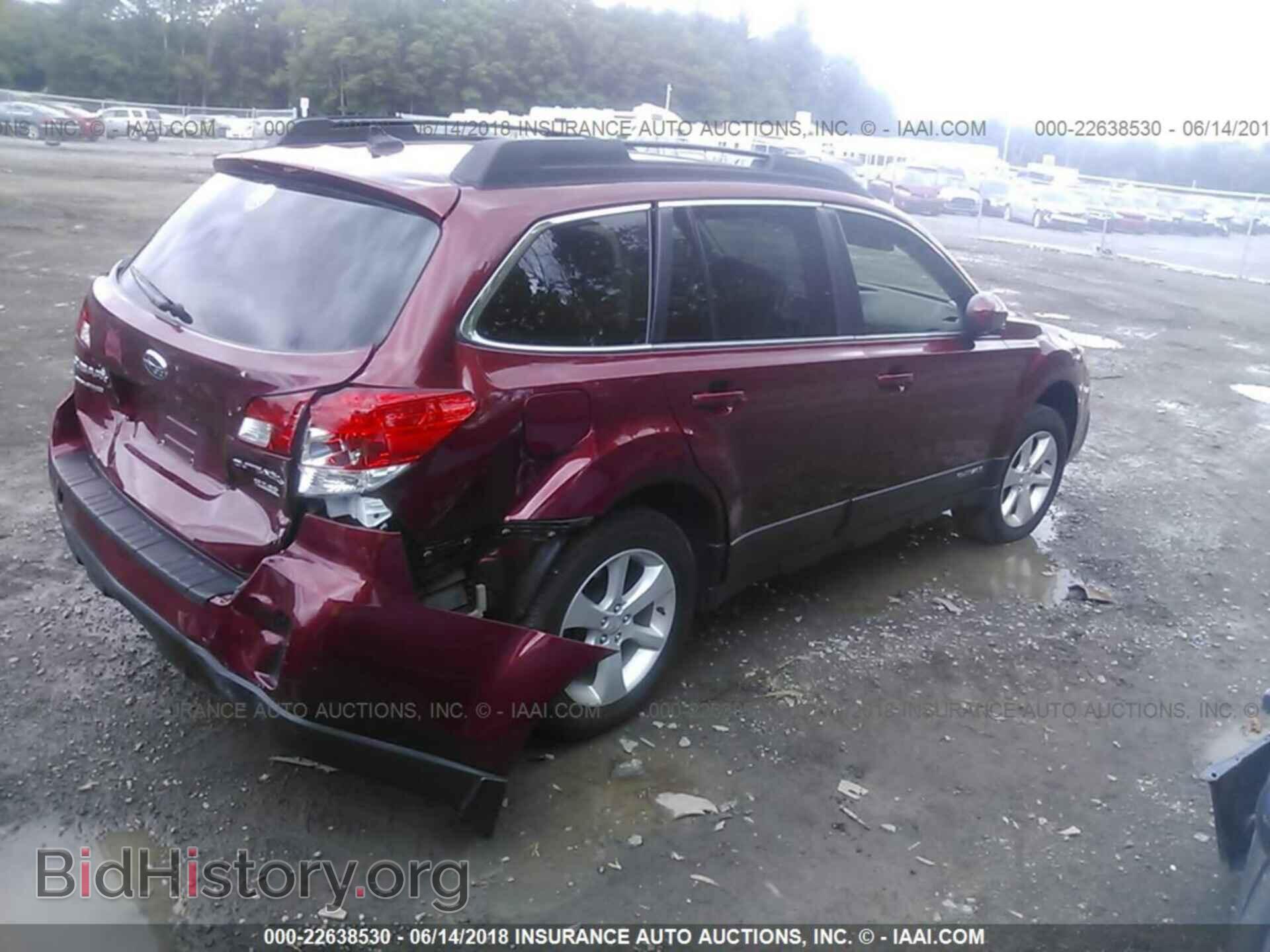 2014 Subaru Outback - VIN: 4S4BRBCC3E3305364 - Фото 4