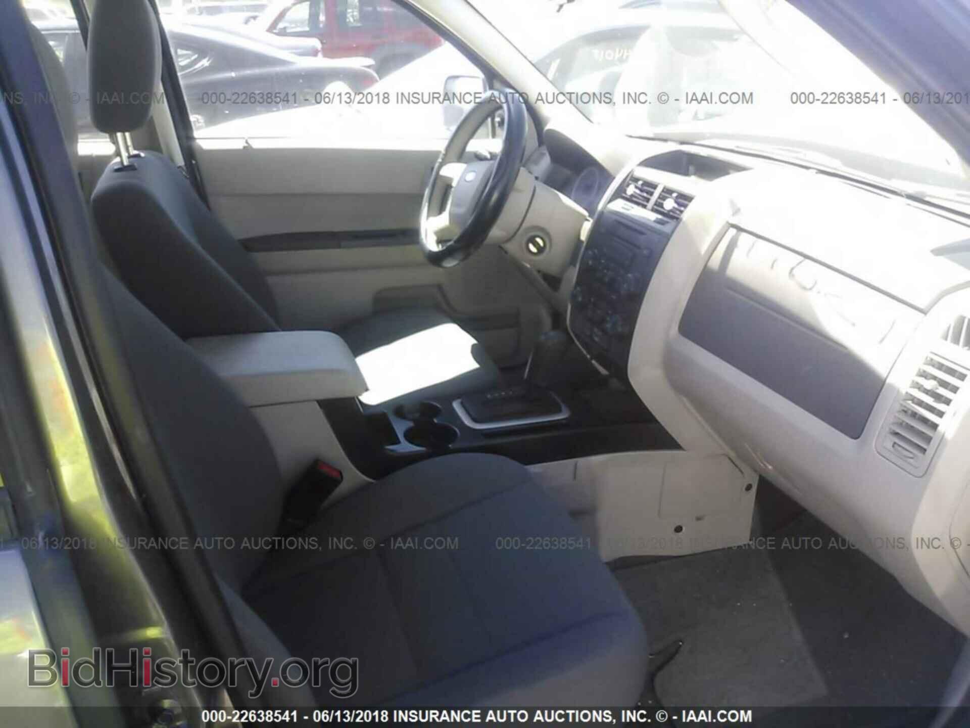 2012 Ford Escape - VIN: 1FMCU0C78CKC61181 - Фото 5