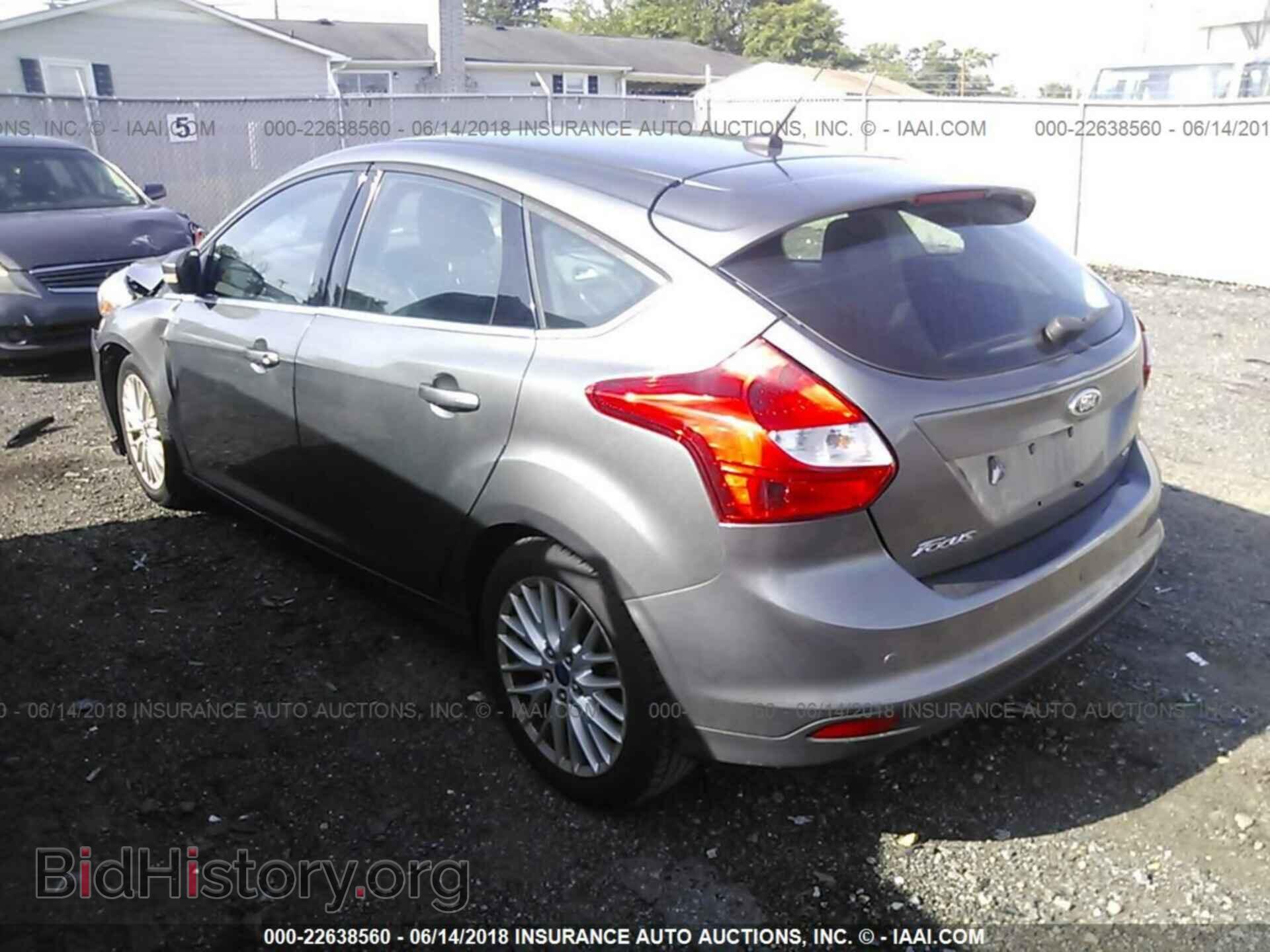 2012 Ford Focus - VIN: 1FAHP3M2XCL325484 - Фото 3