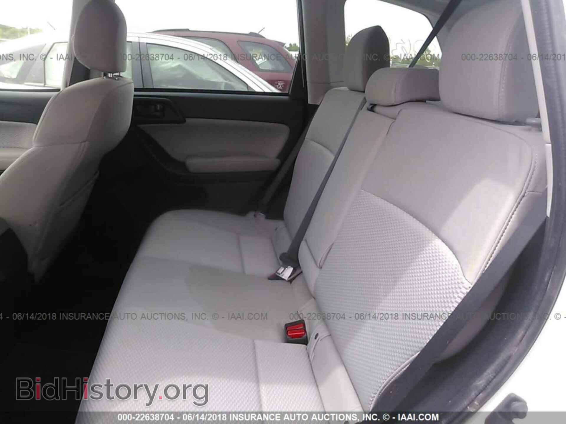 2018 Subaru Forester - VIN: JF2SJAGC8JH496889 - Photo 8