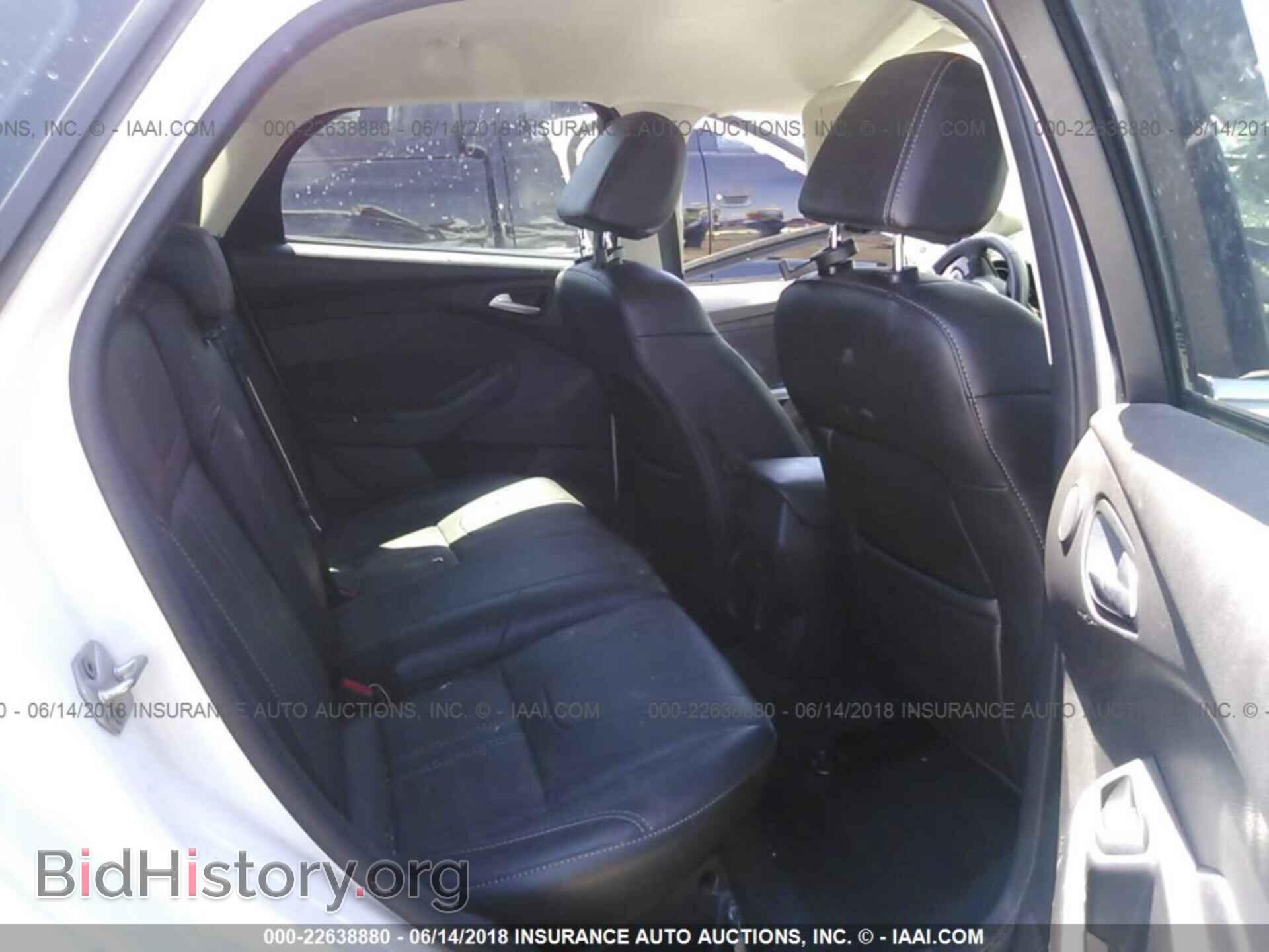 2013 Ford Focus - VIN: 1FADP3N26DL381209 - Photo 8