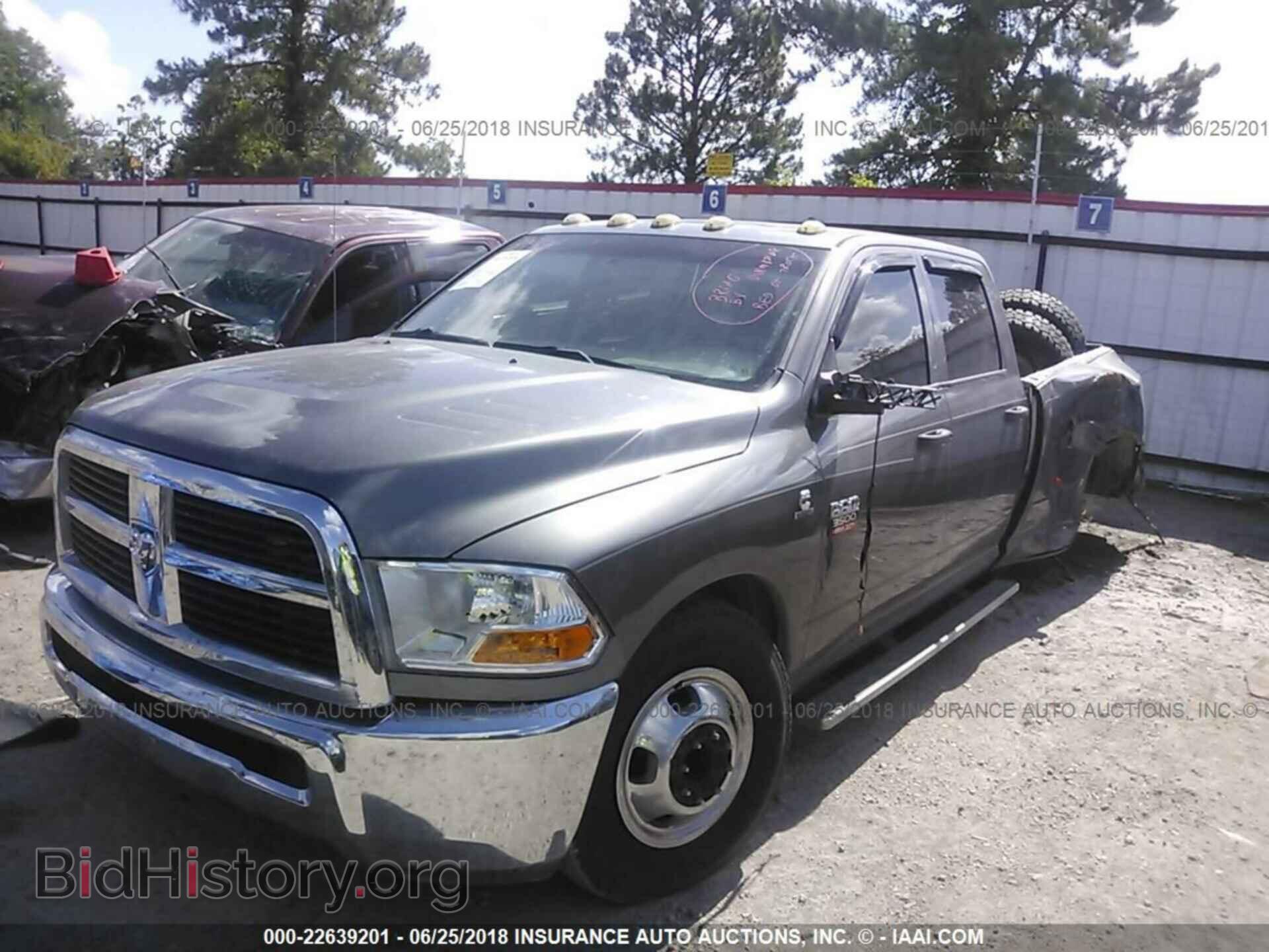 2012 Dodge Ram 3500 - VIN: 3C63DPGL5CG163874 - Фото 2