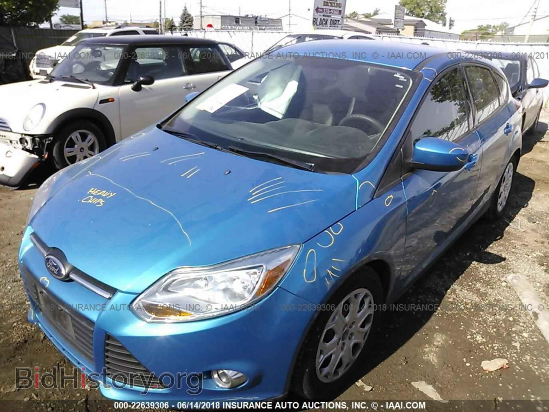 2012 Ford Focus - VIN: 1FAHP3K25CL152038 - Фото 2