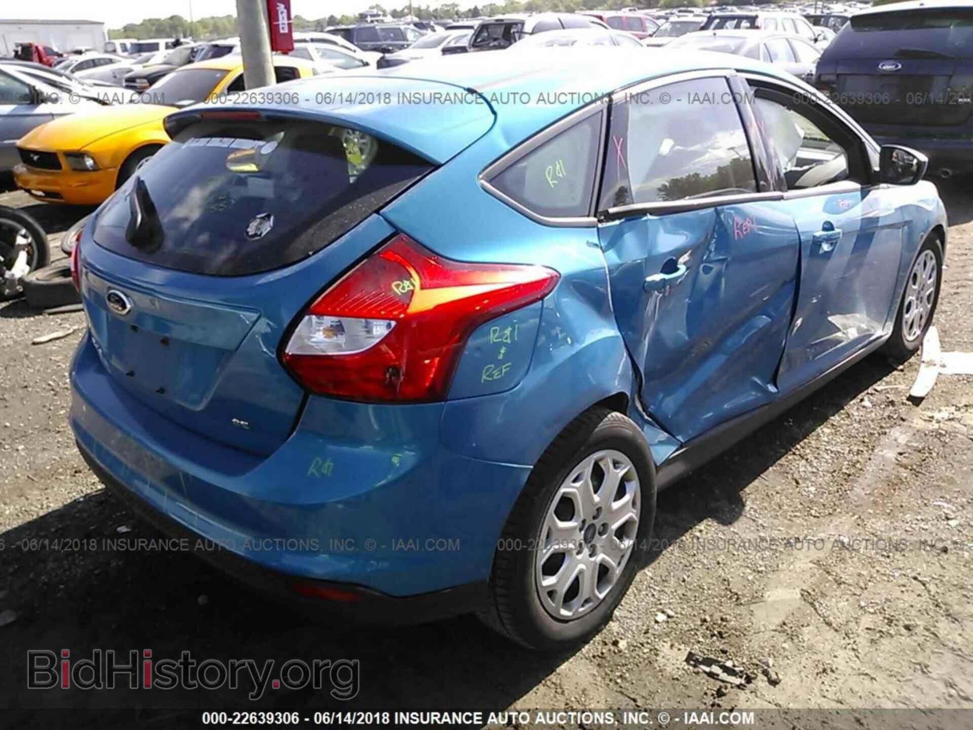 2012 Ford Focus - VIN: 1FAHP3K25CL152038 - Фото 4