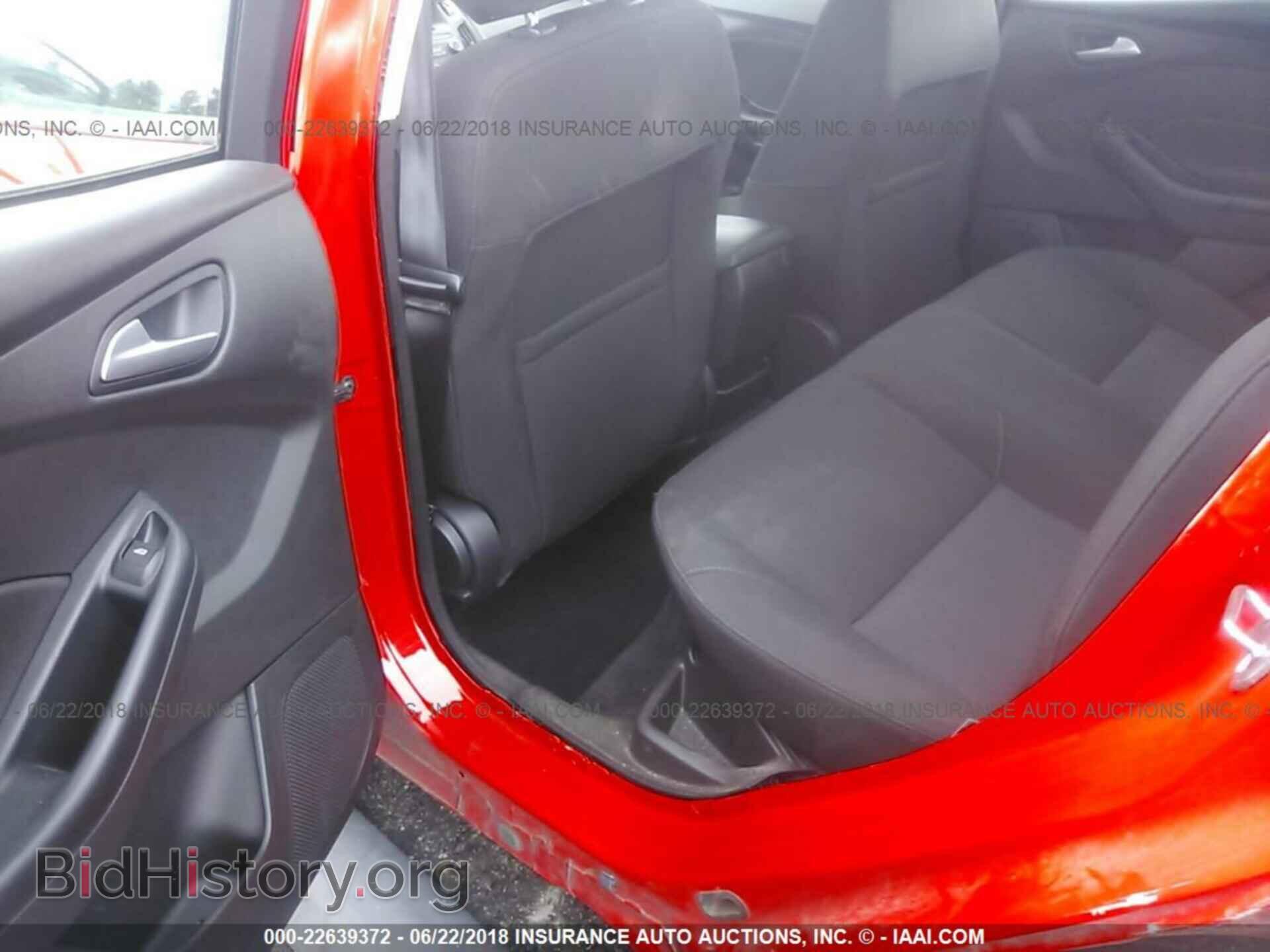2017 Ford Focus - VIN: 1FADP3FE5HL263893 - Photo 8