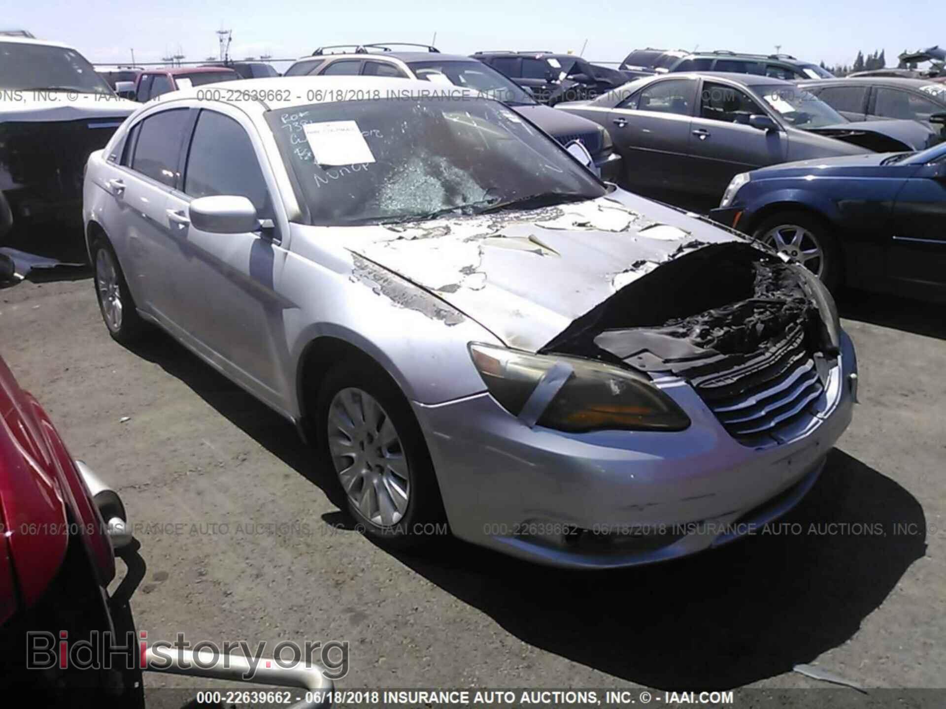 Фотография 1C3BC4FBXBN535461 - Chrysler 200 2011