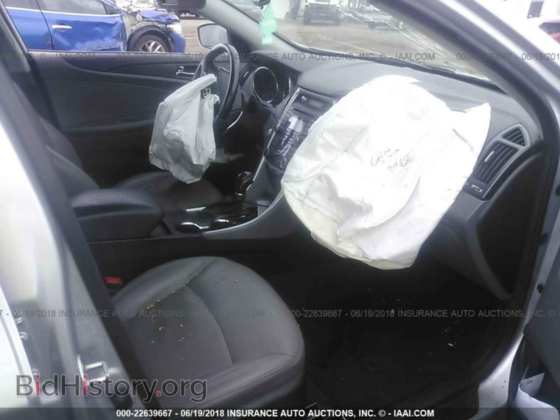 2012 Hyundai Sonata - VIN: 5NPEC4AB9CH395582 - Фото 5