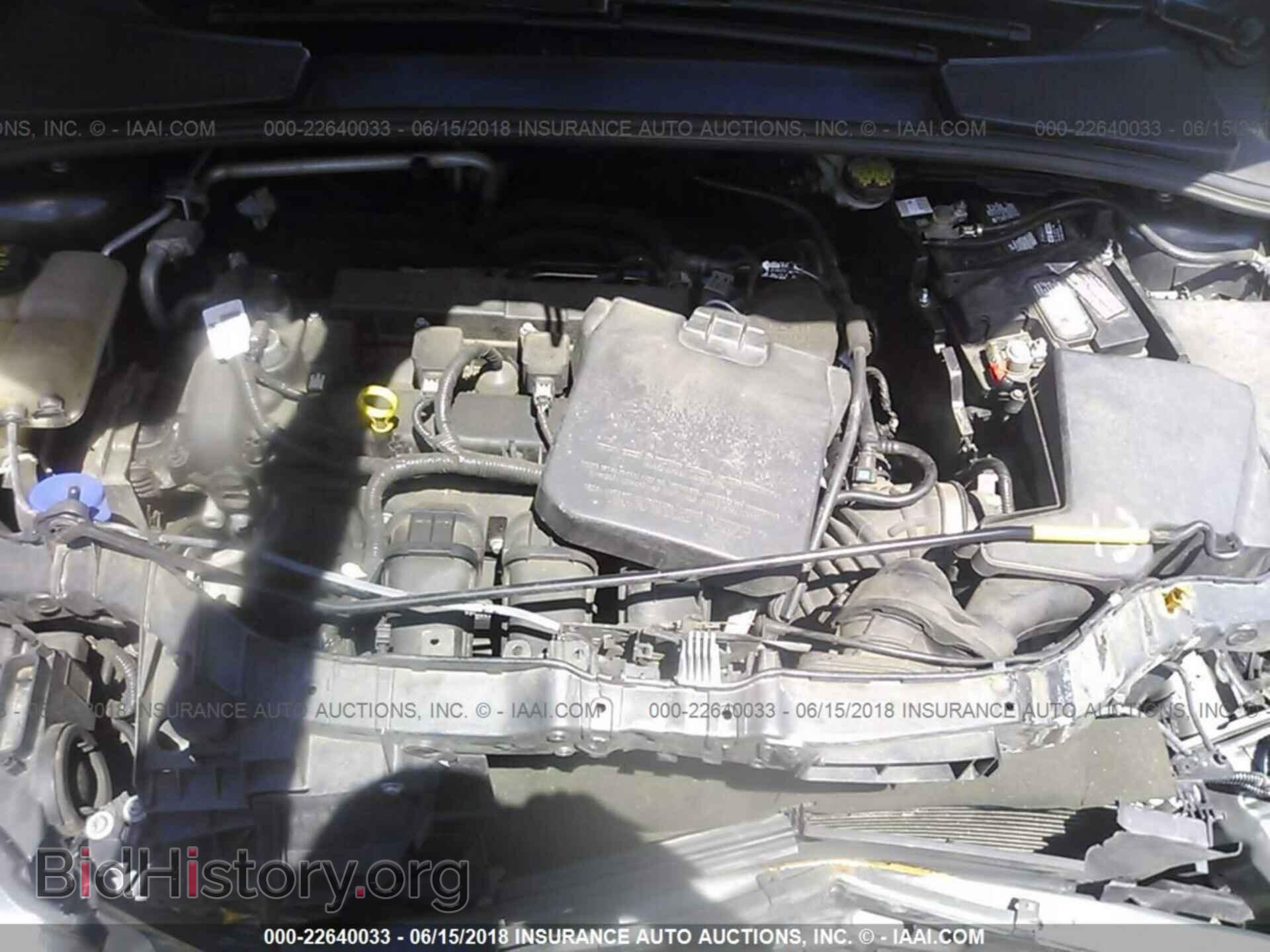 2015 Ford Focus - VIN: 1FADP3F2XFL289585 - Photo 10