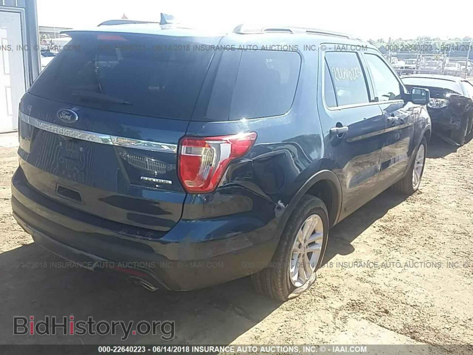 2016 Ford Explorer - VIN: 1FM5K7B82GGA03538 - Photo 4