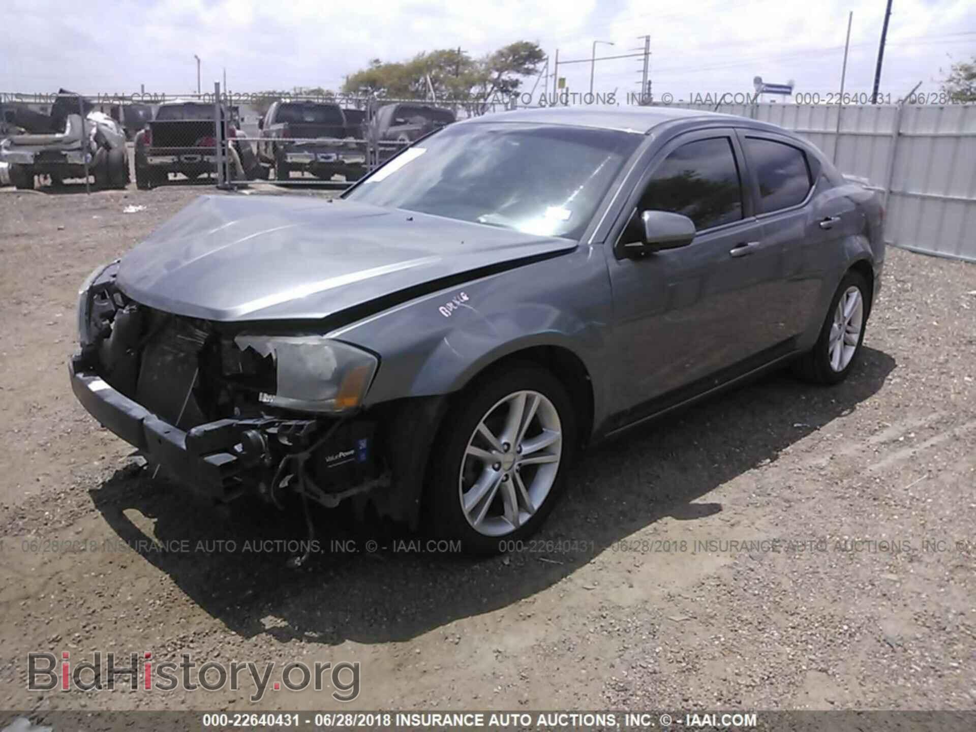 2013 Dodge Avenger - VIN: 1C3CDZCG4DN603867 - Фото 2