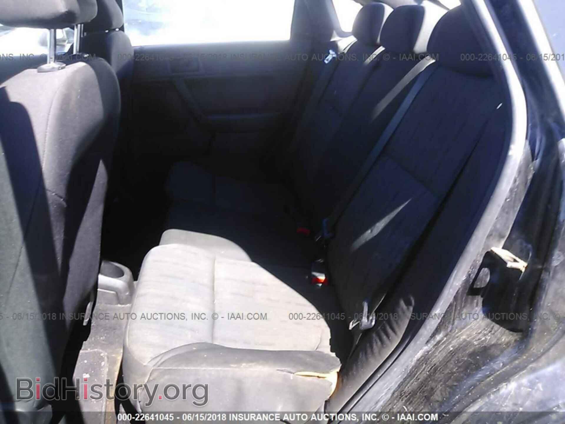 2011 Ford Focus - VIN: 1FAHP3FN7BW111105 - Фото 8