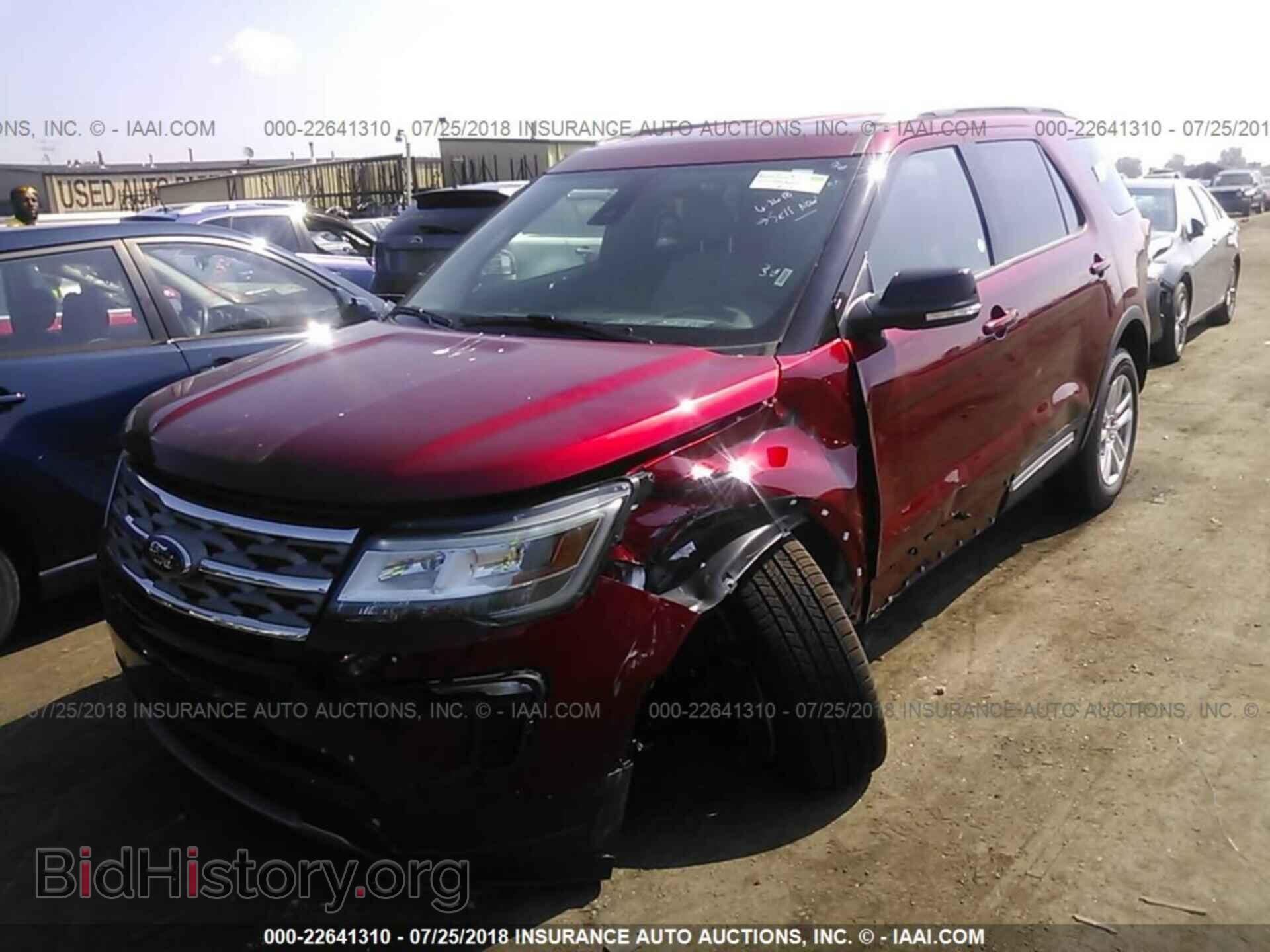 2018 Ford Explorer - VIN: 1FM5K8D86JGB48222 - Фото 2