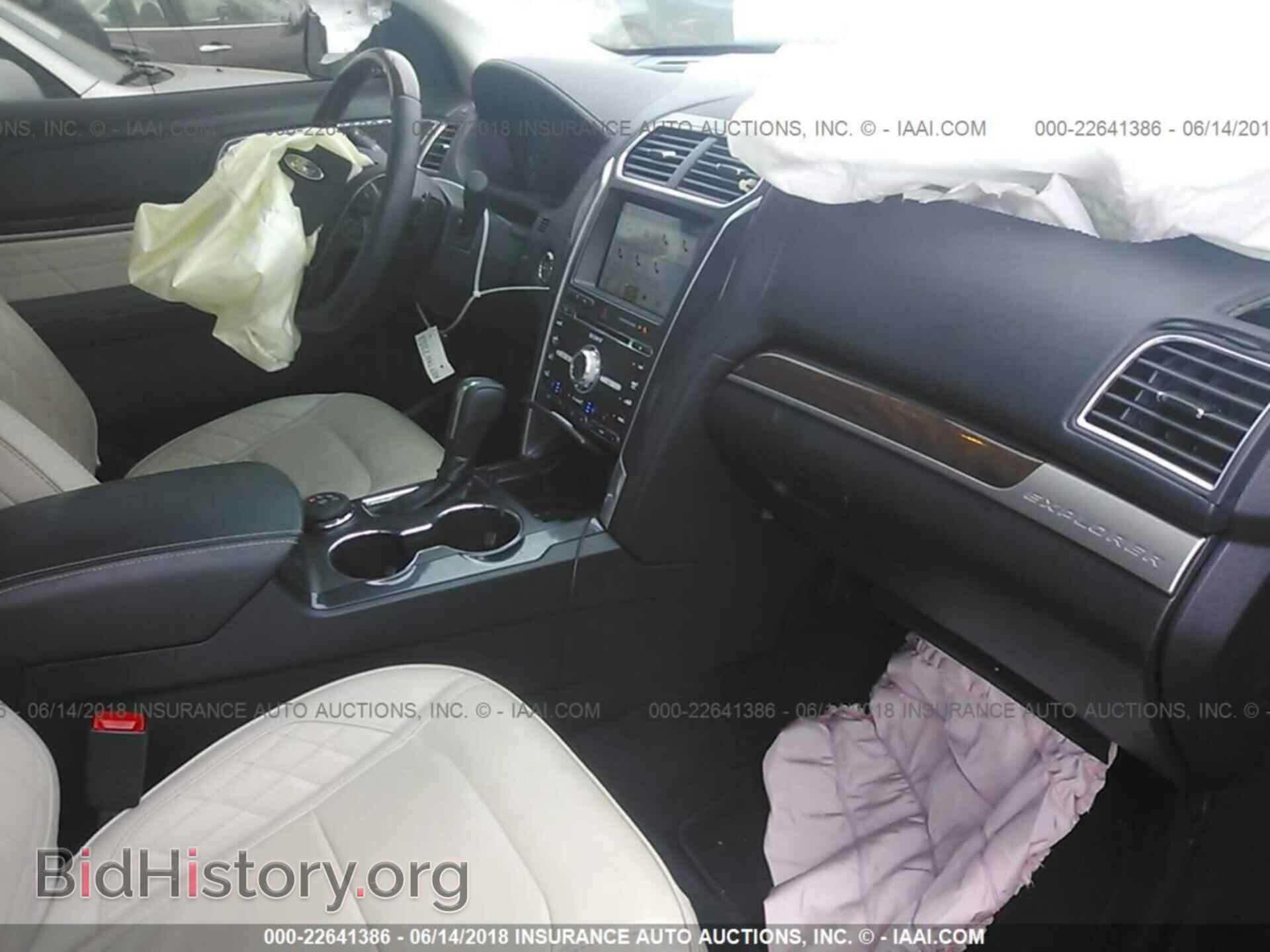 2017 Ford Explorer - VIN: 1FM5K8HT3HGC29557 - Фото 5