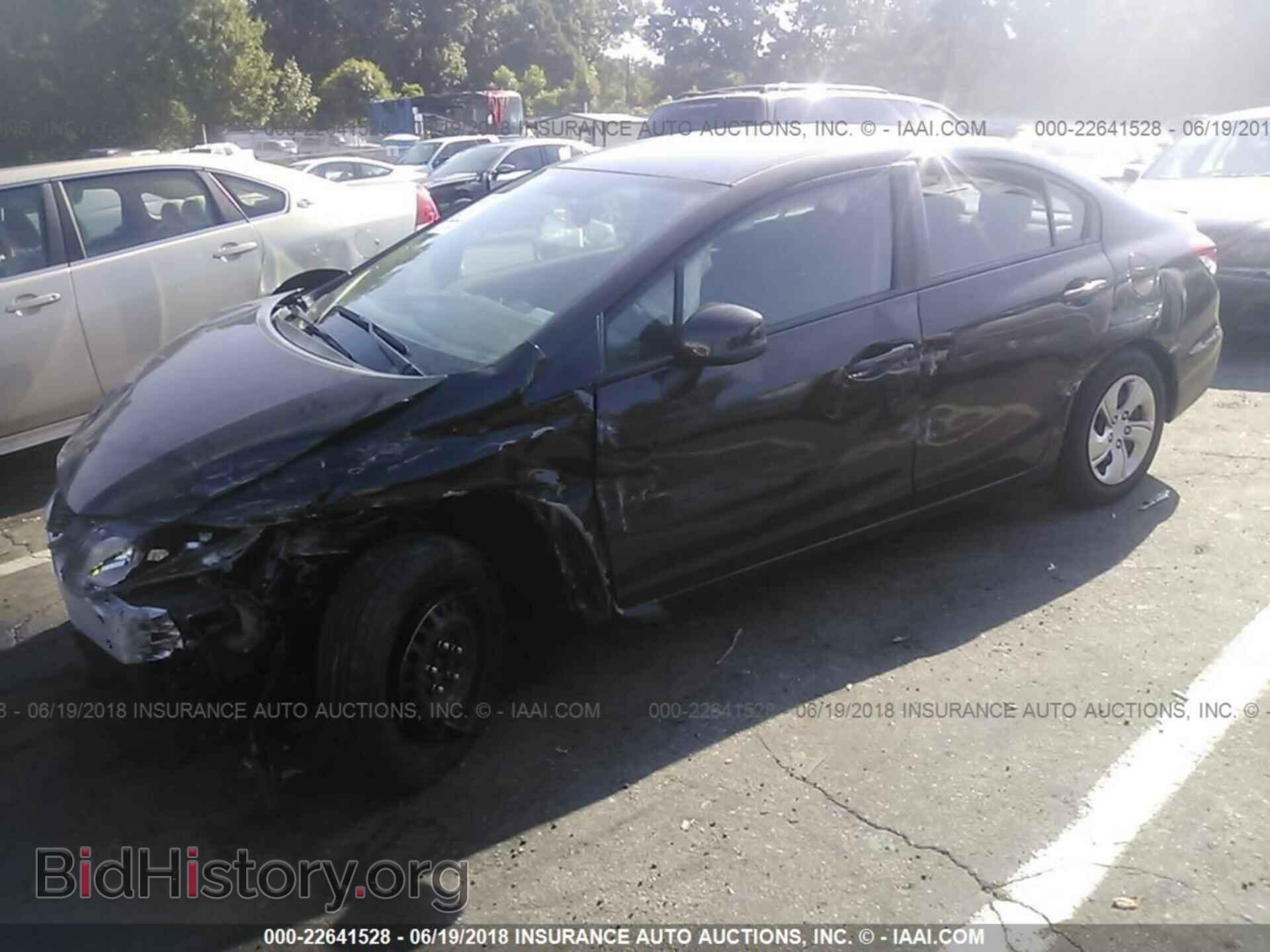 2013 Honda Civic - VIN: 19XFB2F52DE011856 - Фото 2