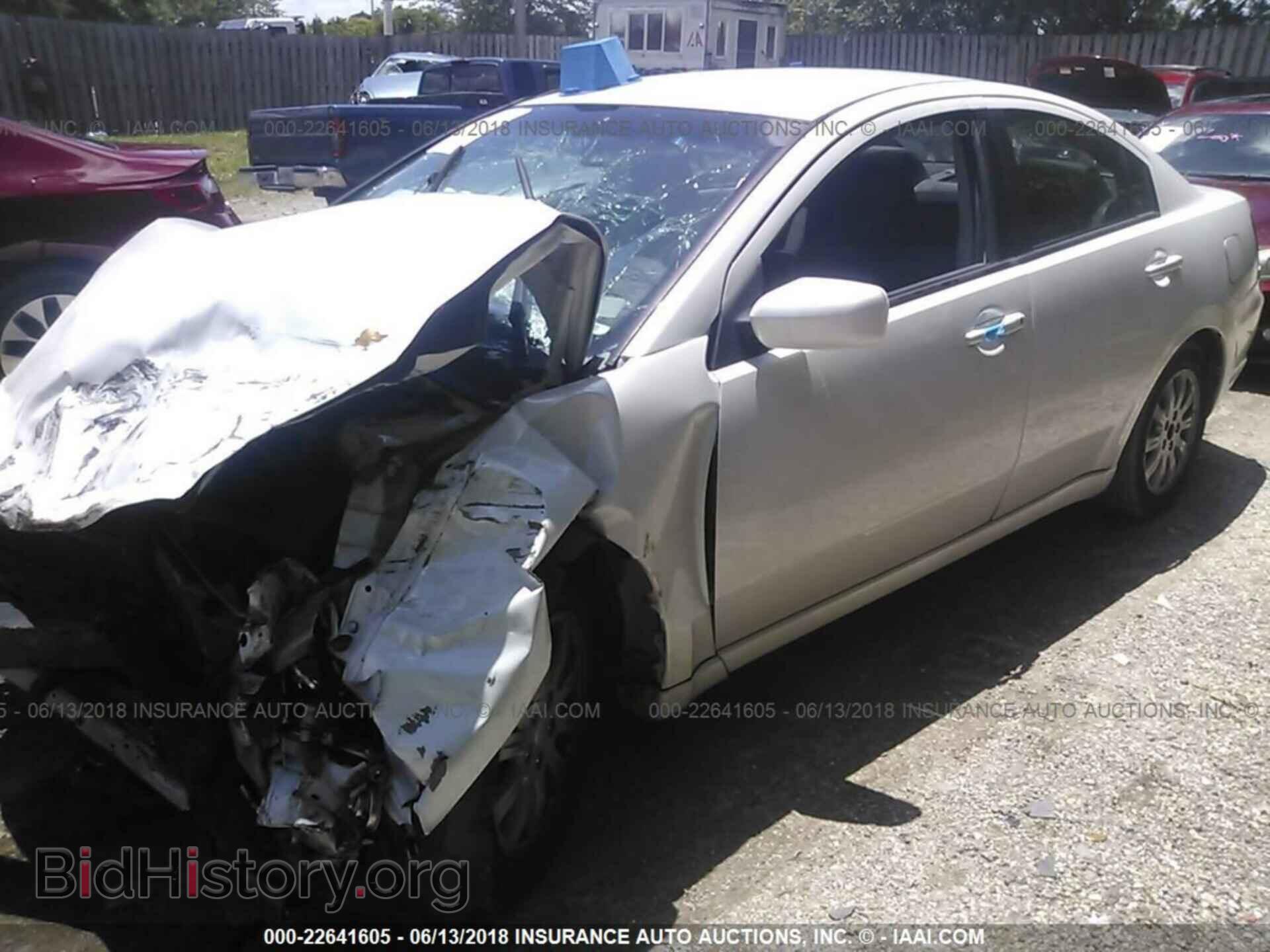 2012 Mitsubishi Galant - VIN: 4A32B2FF0CE010512 - Фото 2