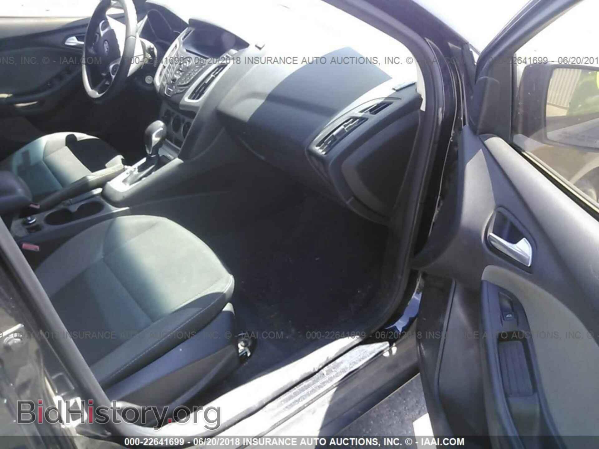 2012 Ford Focus - VIN: 1FAHP3K23CL449809 - Фото 5
