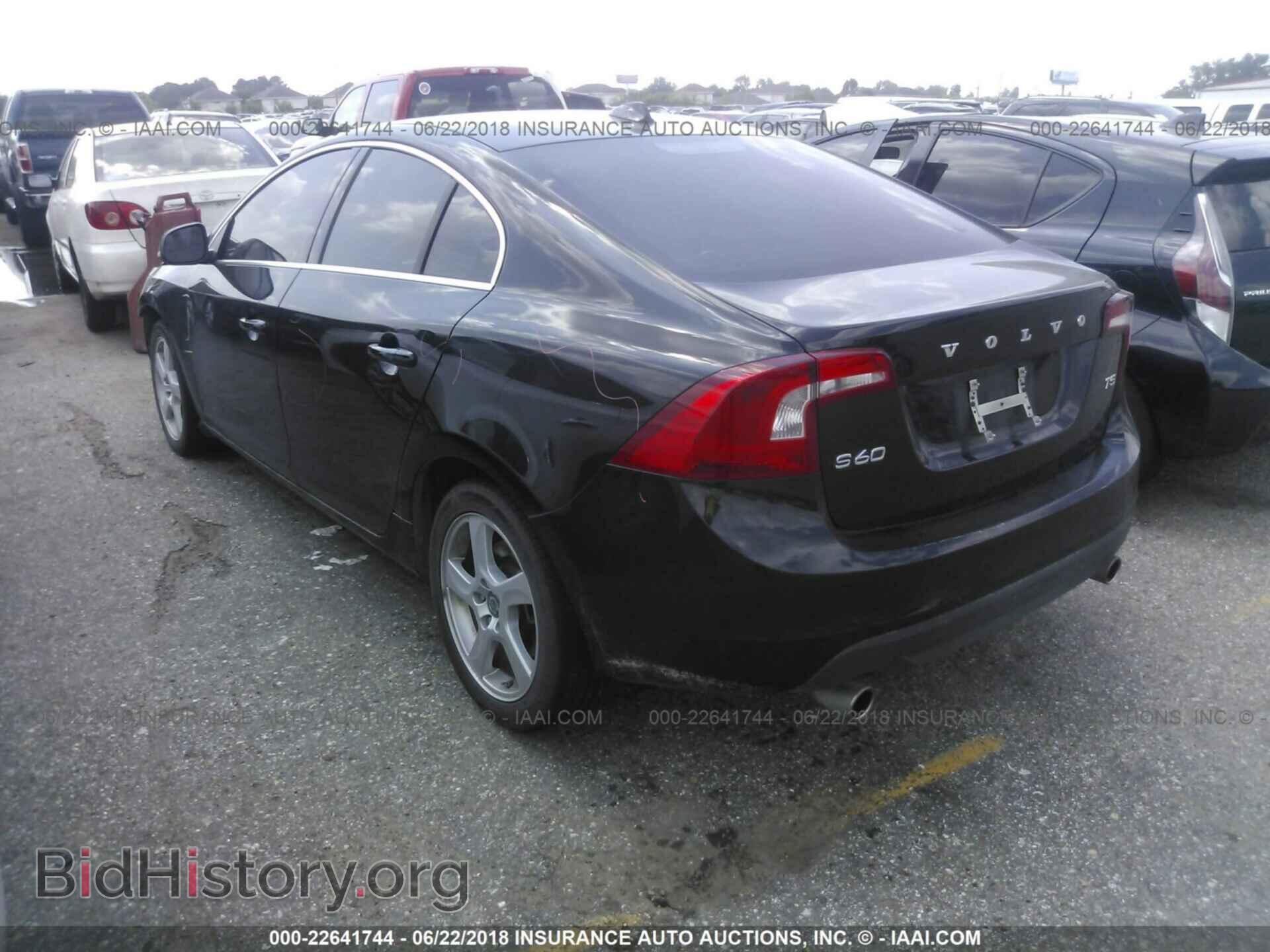 2013 Volvo S60 - VIN: YV1612FS3D1216530 - Фото 3