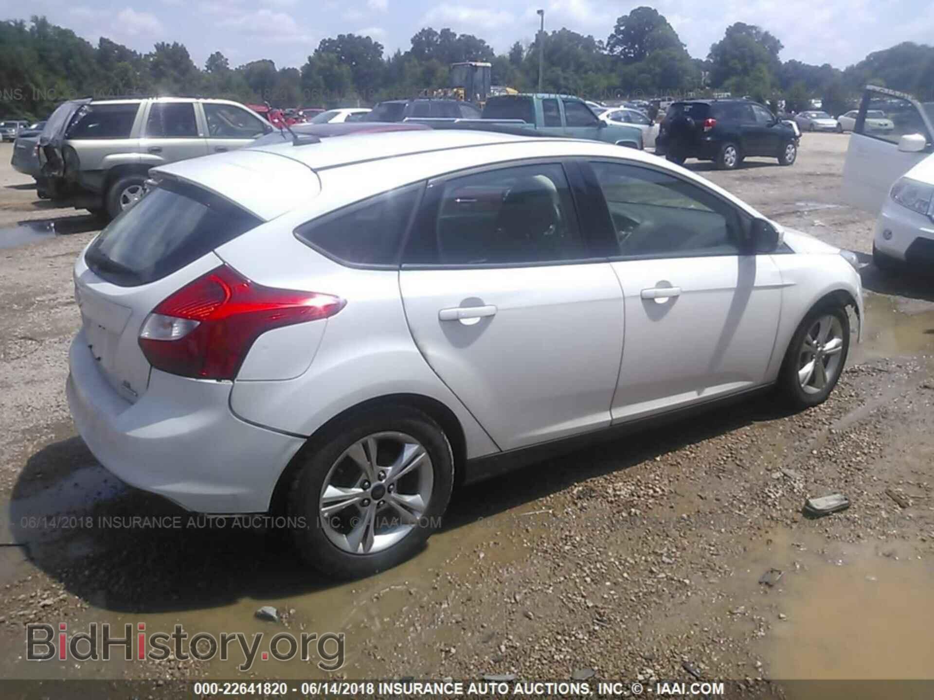 2014 Ford Focus - VIN: 1FADP3K24EL248504 - Фото 4