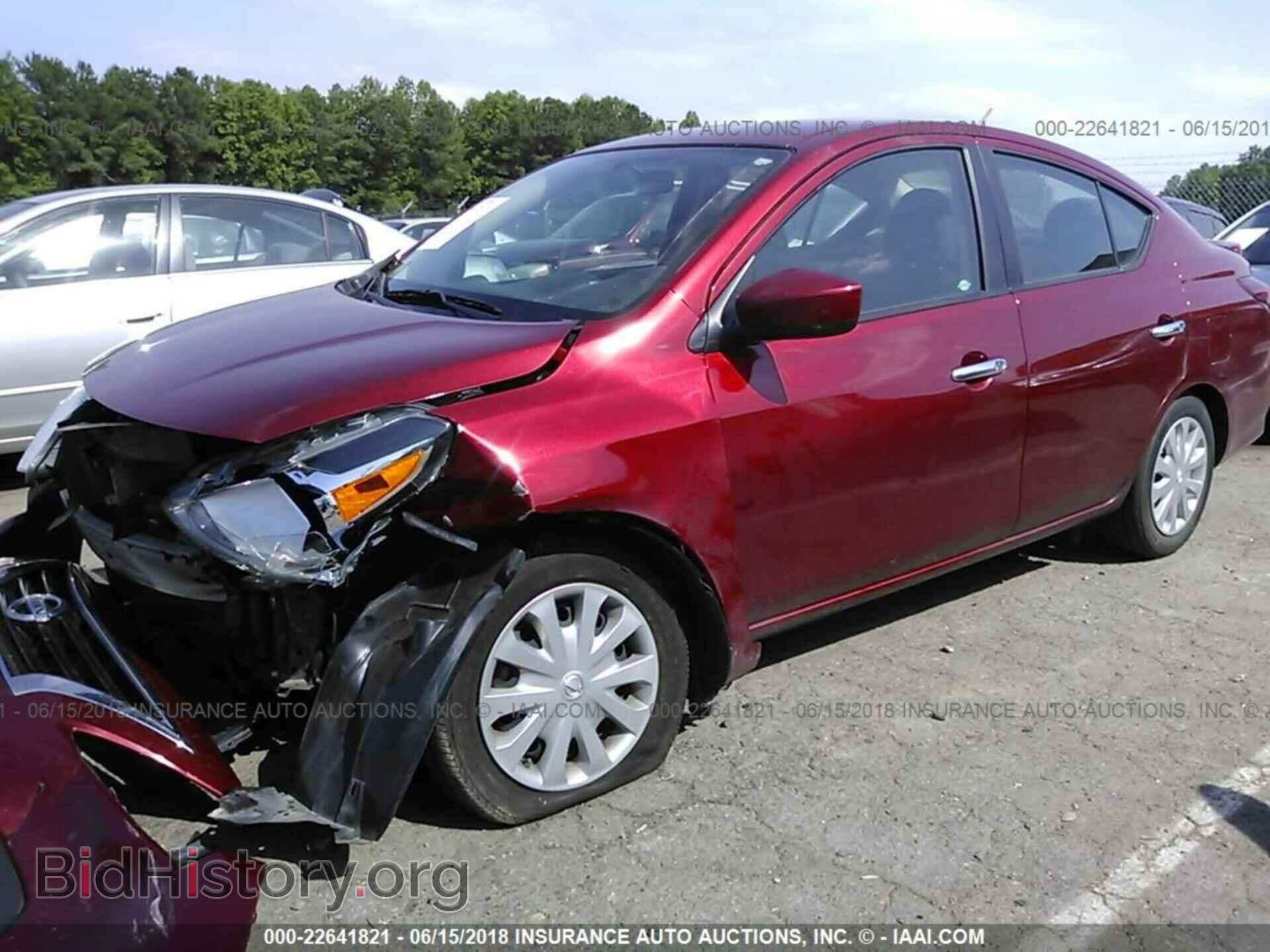 2016 Nissan Versa - VIN: 3N1CN7AP2GL853390 - Фото 2